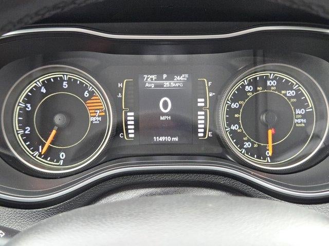 2020 Jeep Cherokee Altitude