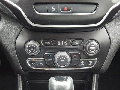 2020 Jeep Cherokee Altitude