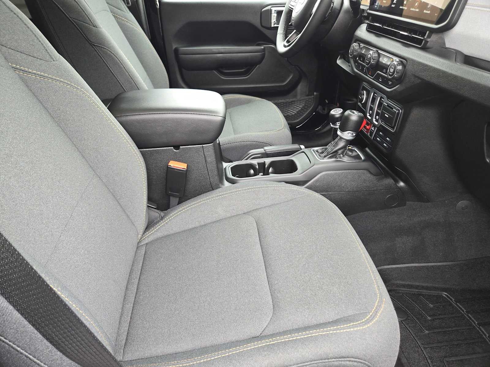 2025 Jeep Wrangler 2-Door Willys 4x4