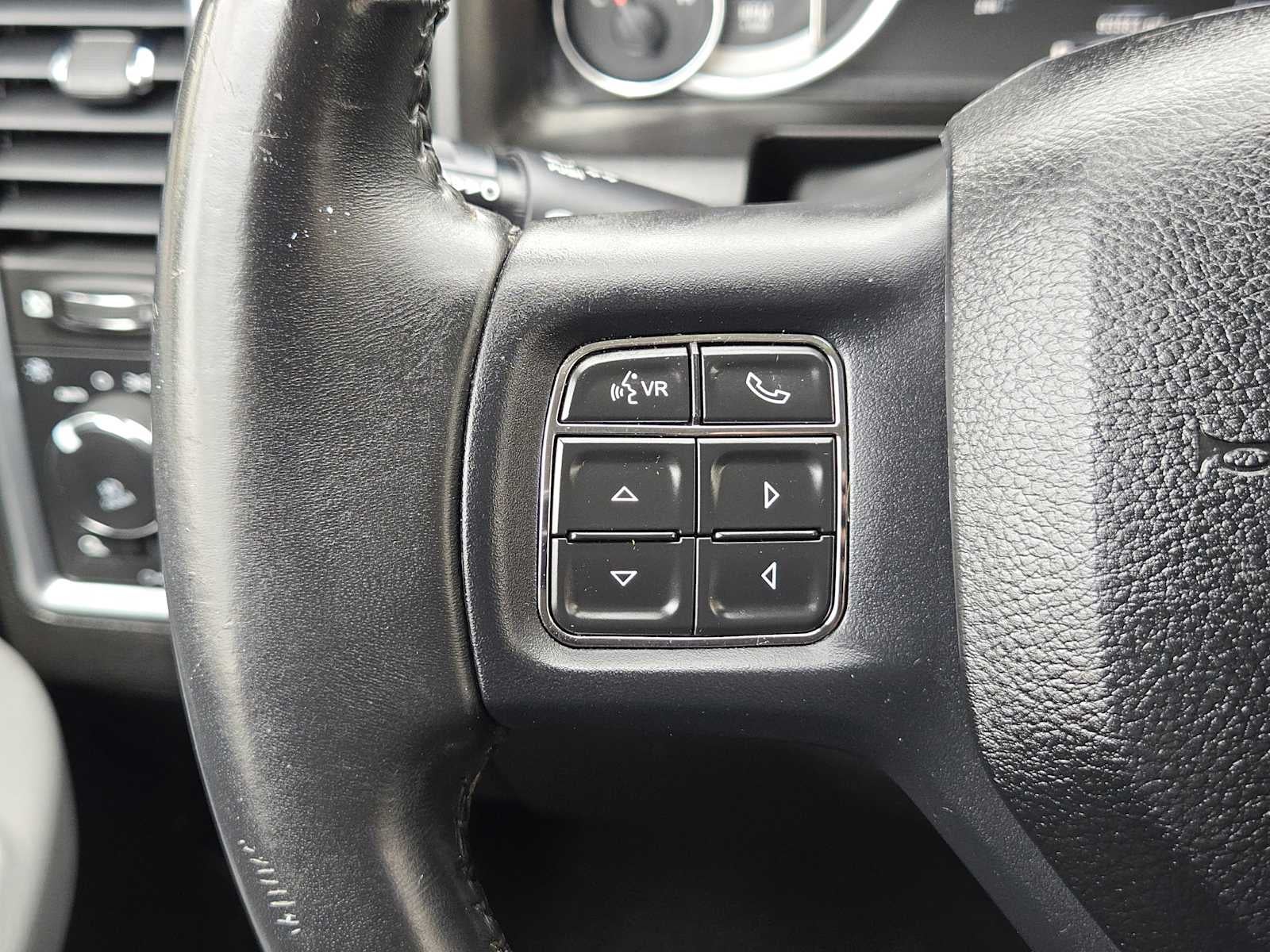 2019 RAM 1500 Classic Lone Star Crew Cab 4x2 5'7" Box
