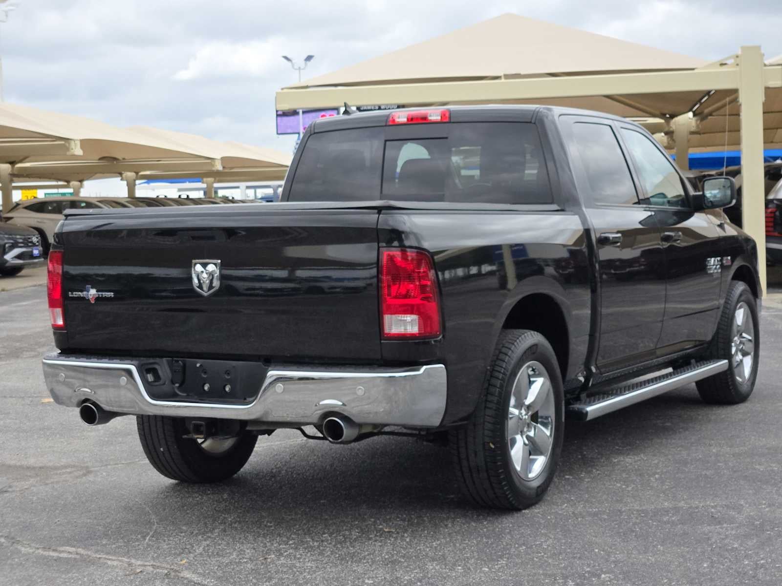 2019 RAM 1500 Classic Lone Star Crew Cab 4x2 5'7" Box