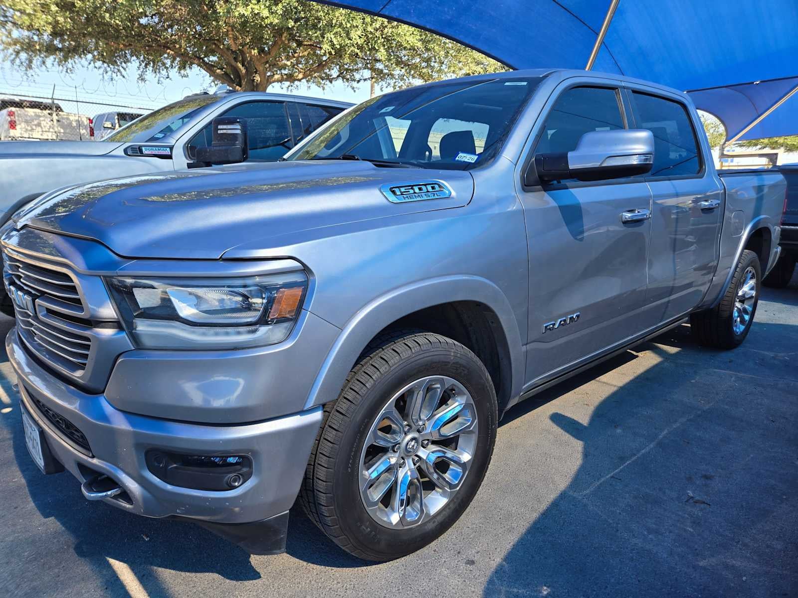 2022 RAM 1500 Laramie Crew Cab 4x2 5'7" Box
