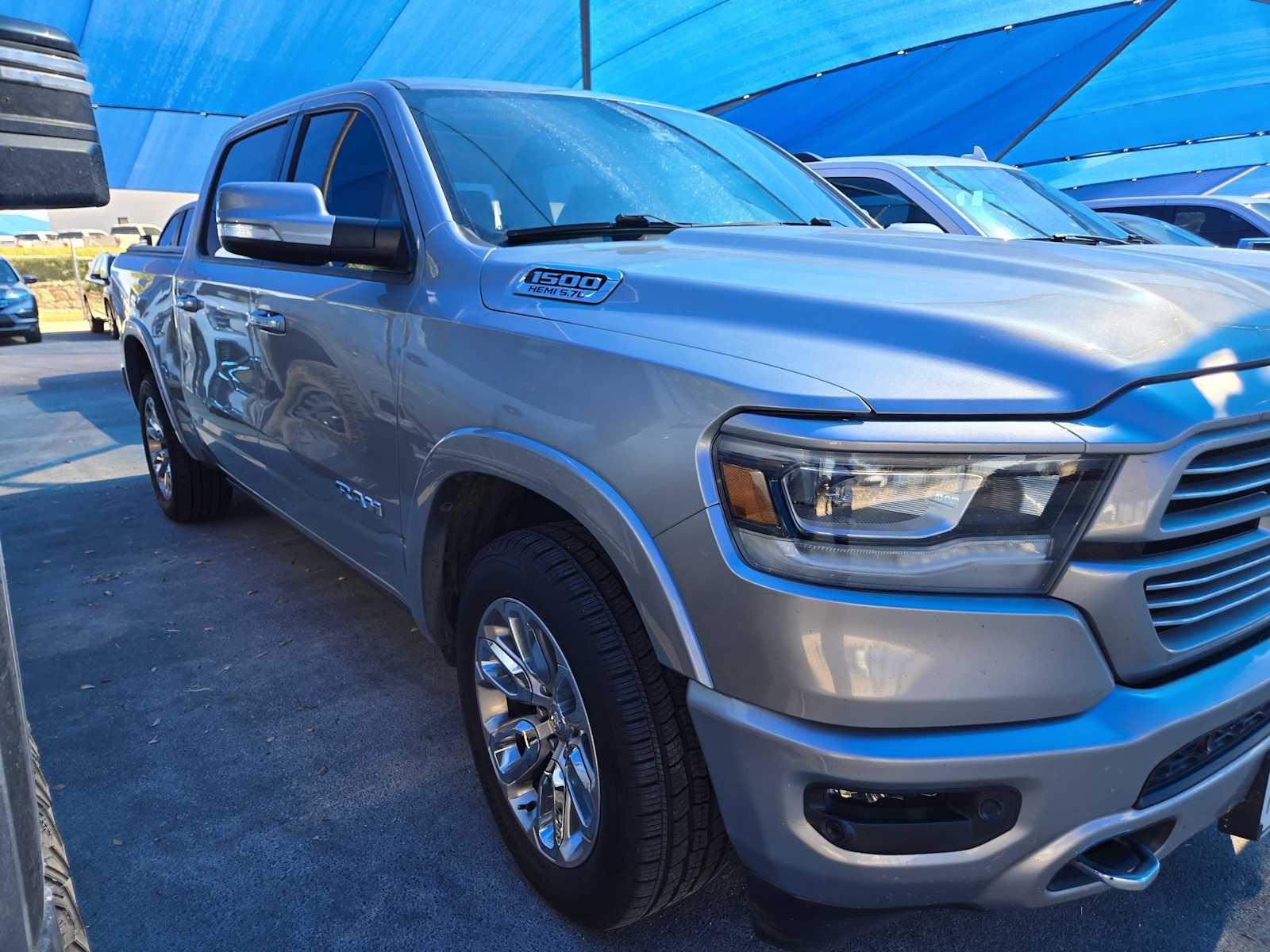 2022 RAM 1500 Laramie Crew Cab 4x2 5'7" Box