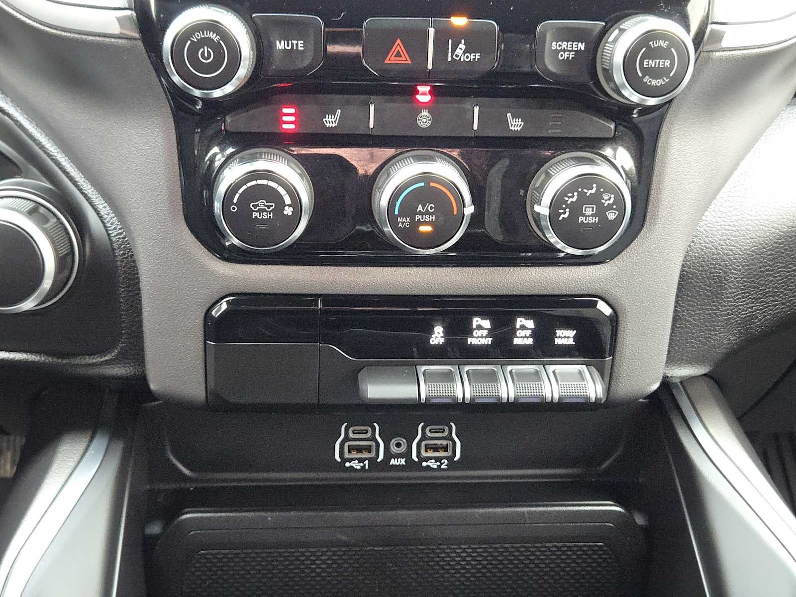 2025 RAM 1500 Lone Star