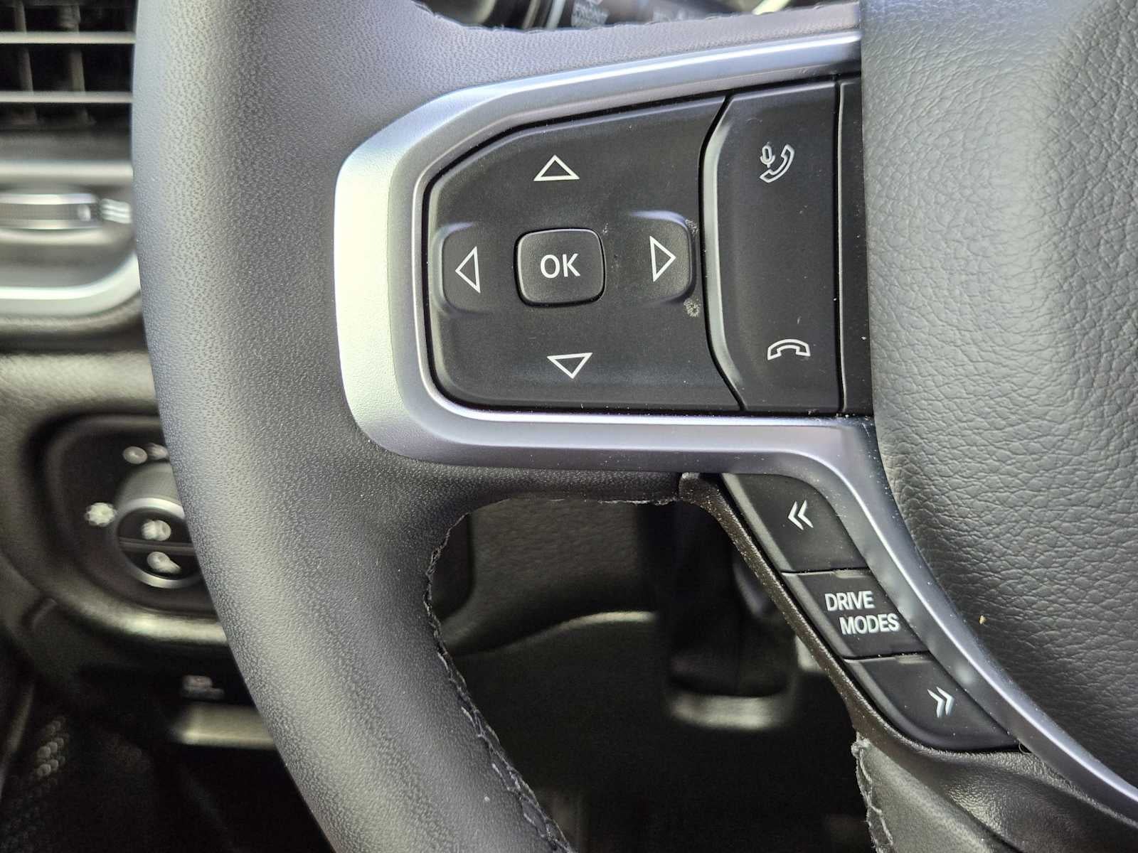 2026 RAM 1500 Lone Star Crew Cab 4x4 5'7" Box