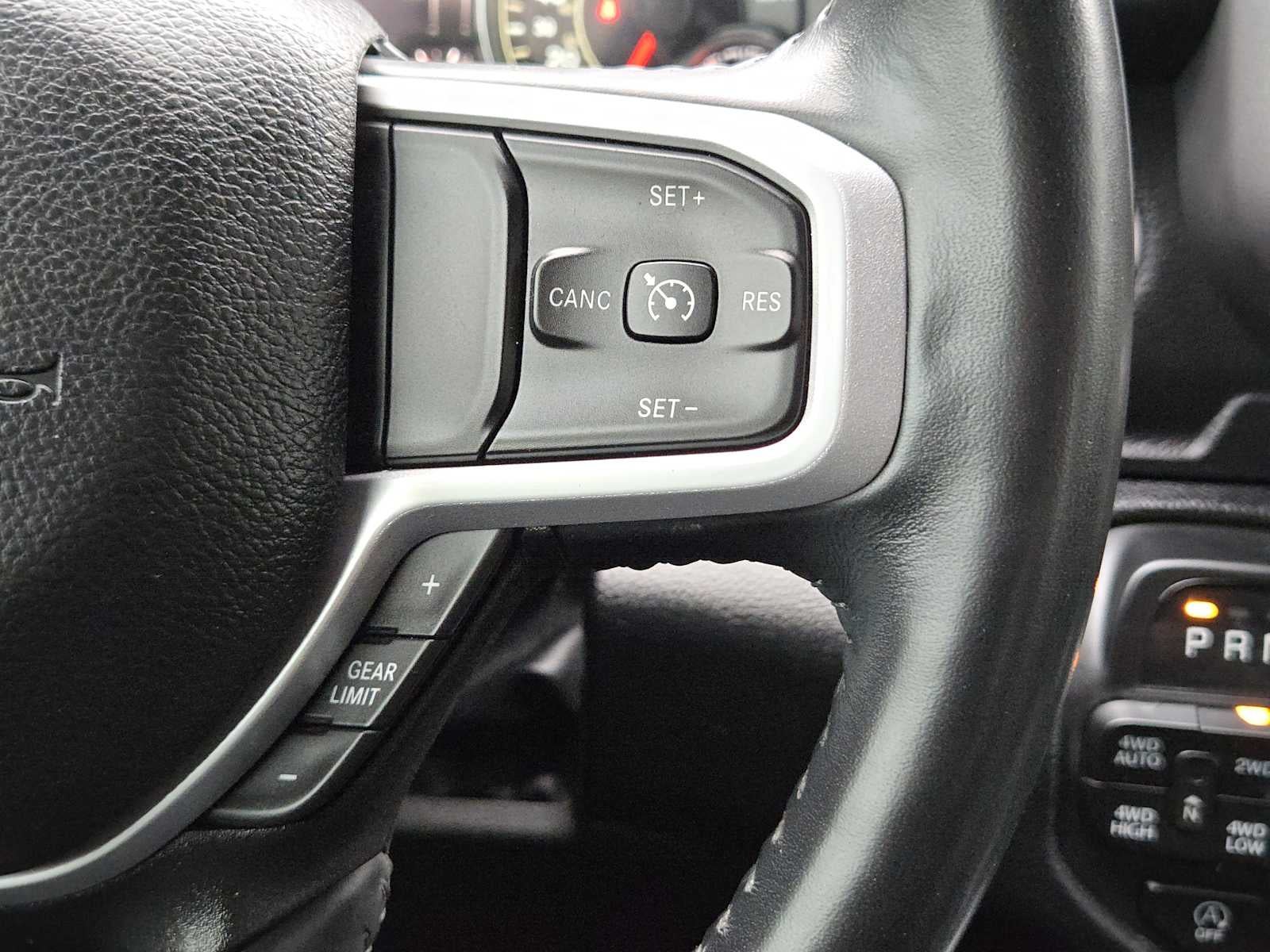 2022 RAM 1500 Lone Star Crew Cab 4x4 5'7" Box