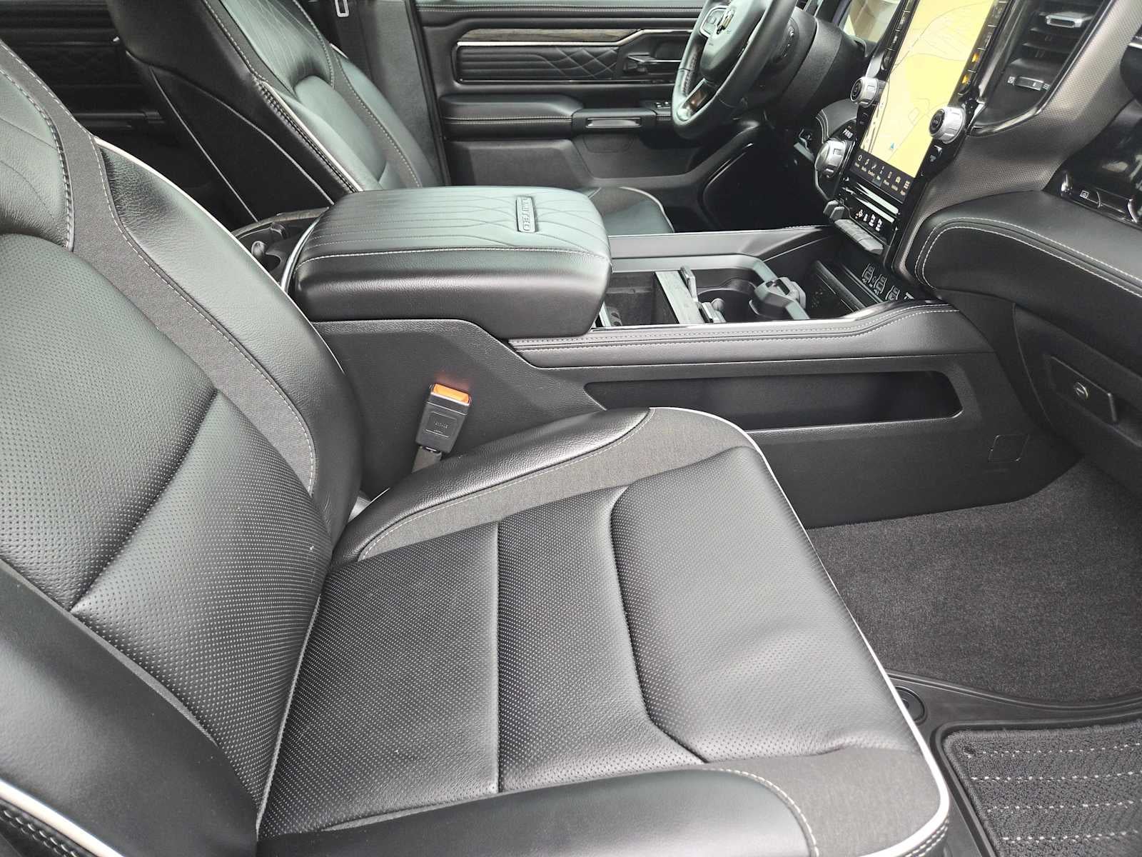 2025 RAM 1500 Limited Crew Cab 4x4 5'7" Box