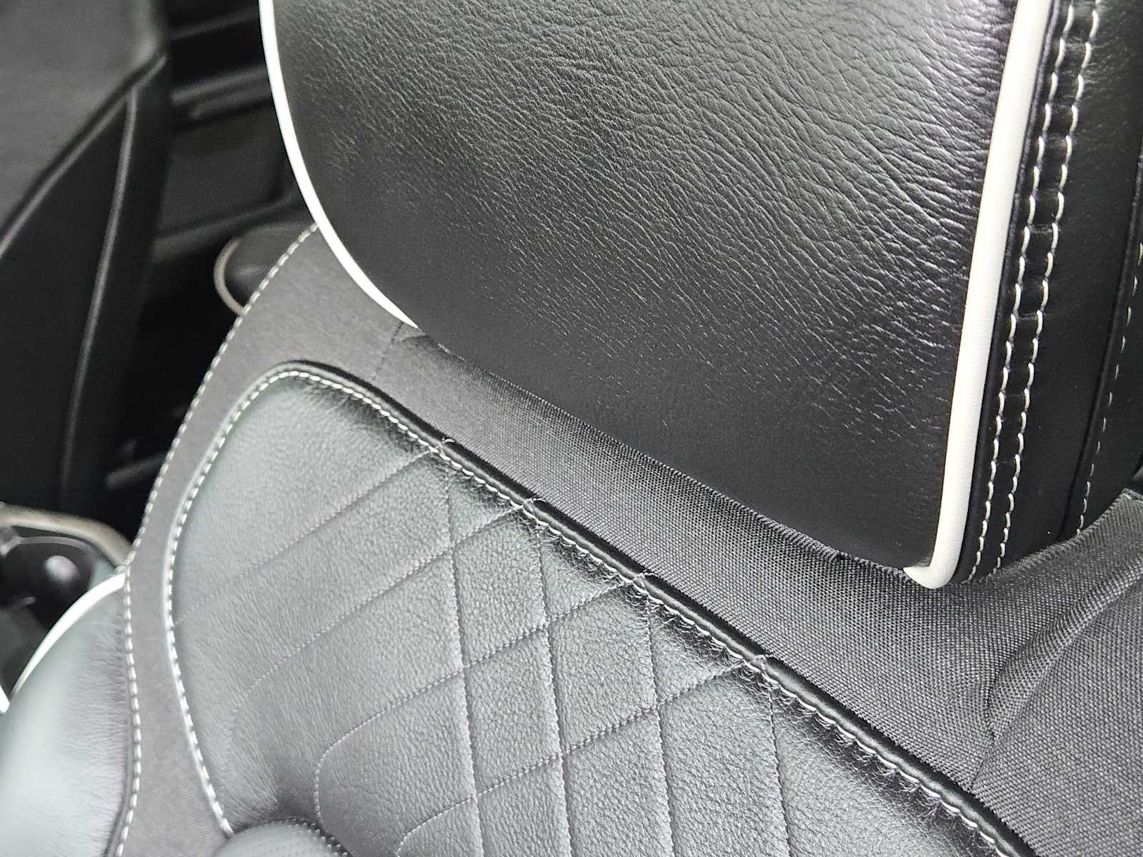 2025 RAM 1500 Limited Crew Cab 4x4 5'7" Box