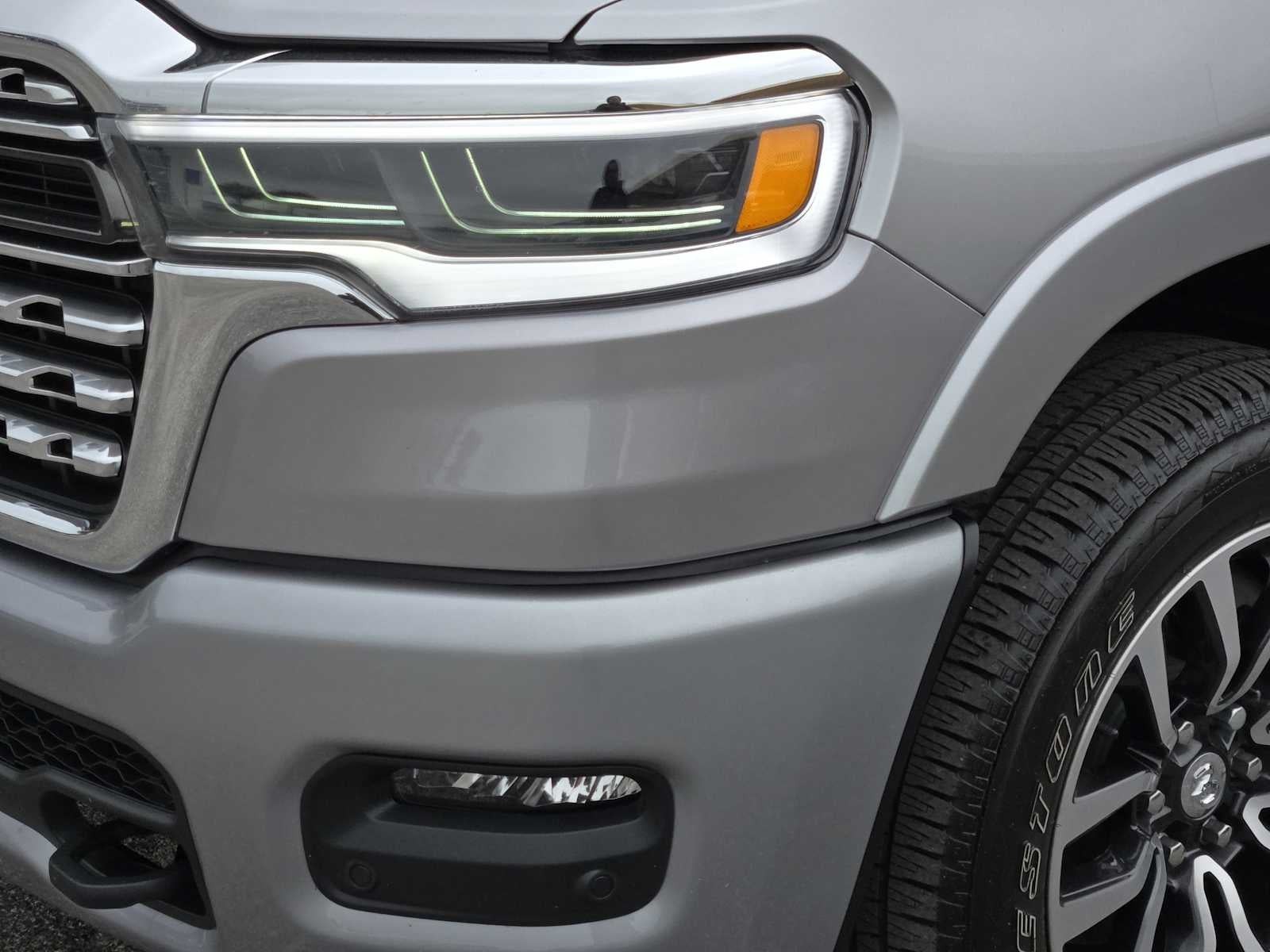 2025 RAM 1500 Limited Crew Cab 4x4 5'7" Box