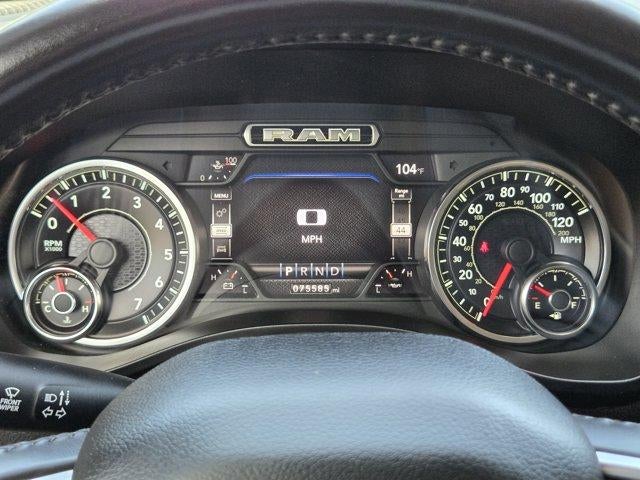 2021 RAM 1500 Laramie Crew Cab 4x4 5'7" Box