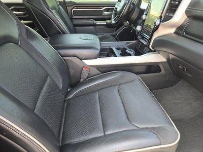 2021 RAM 1500 Laramie Crew Cab 4x4 5'7" Box