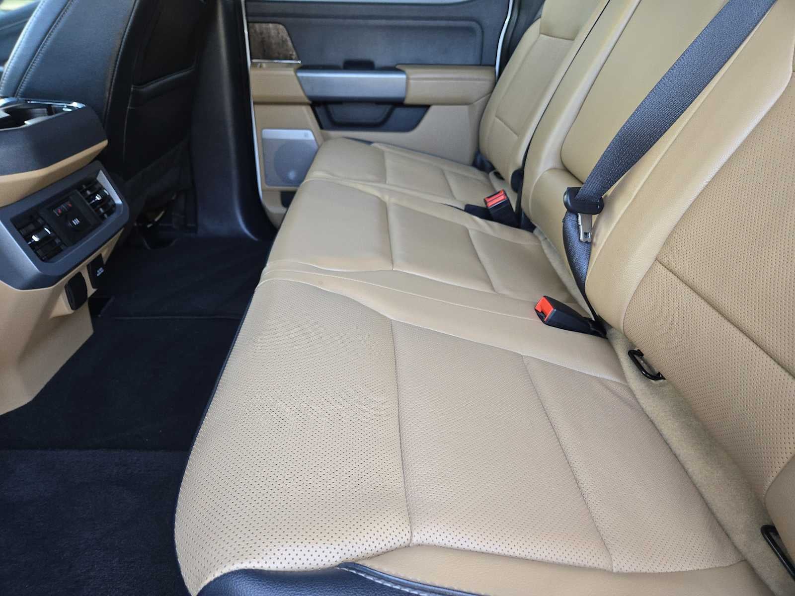 2024 Ford Super Duty F-350 DRW XL