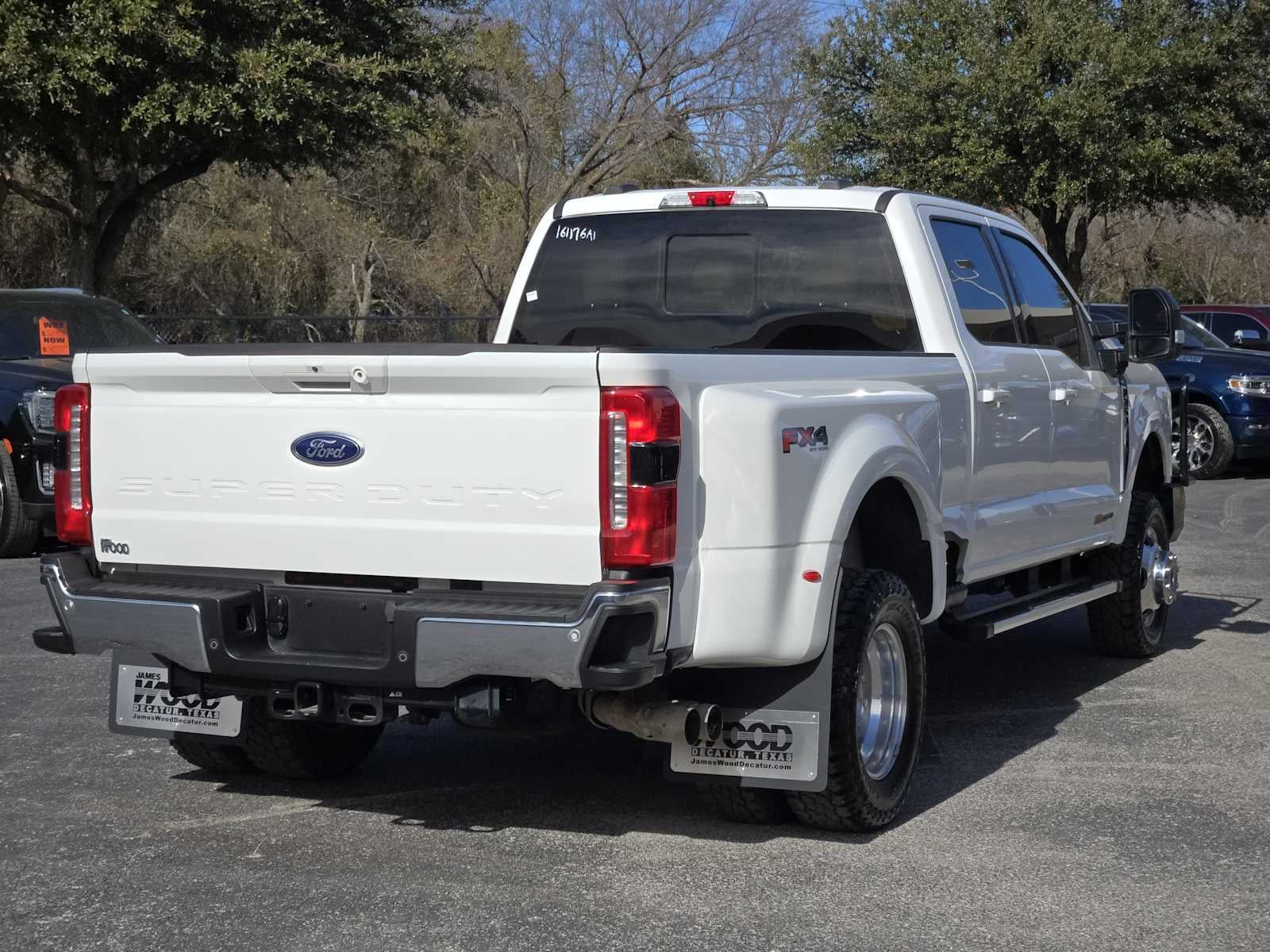 2024 Ford Super Duty F-350 DRW XL