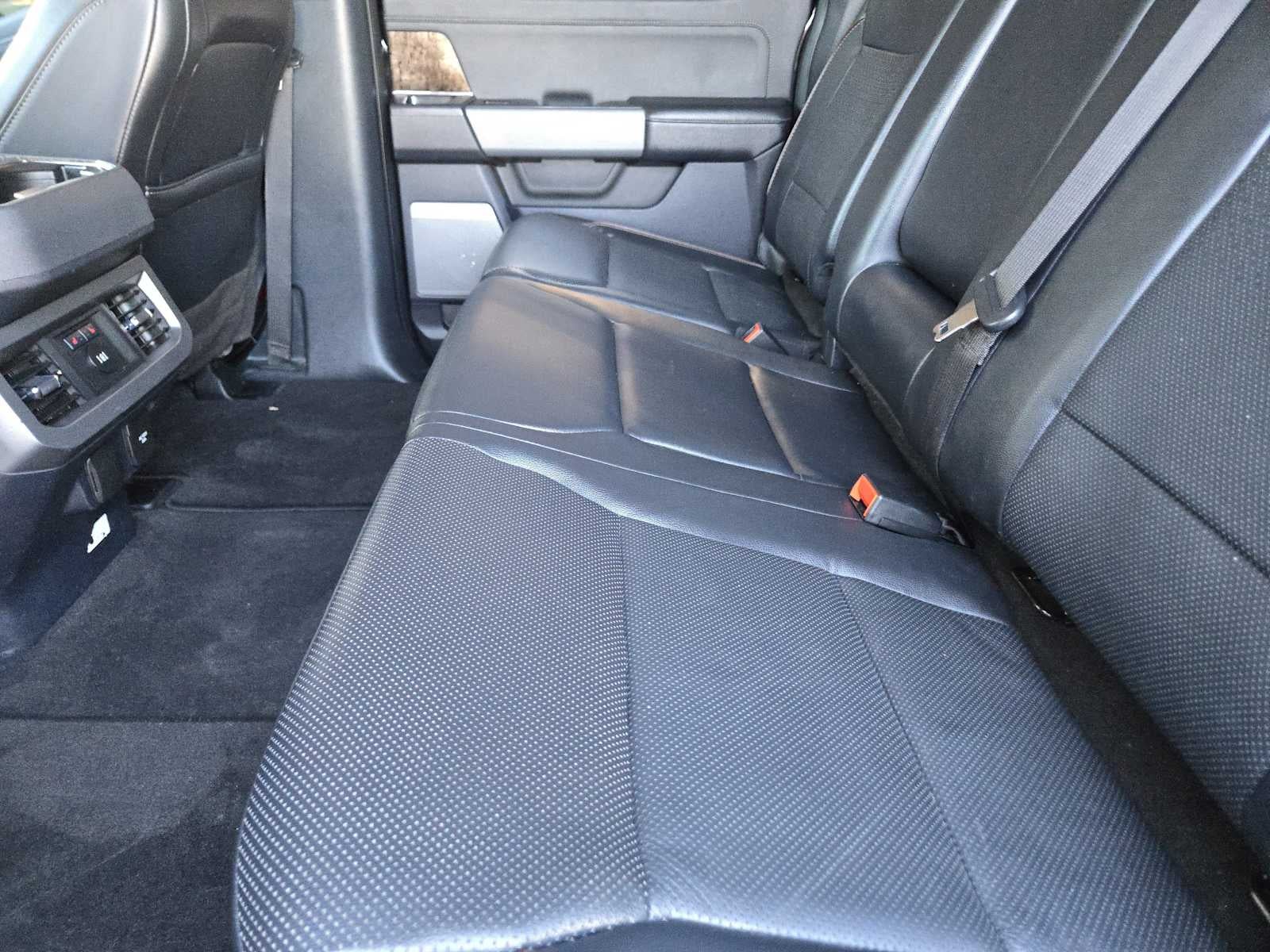 2023 Ford Super Duty F-350 DRW XL