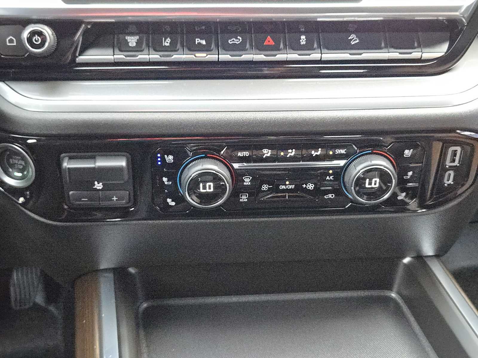 2025 Chevrolet Silverado 3500 HD High Country