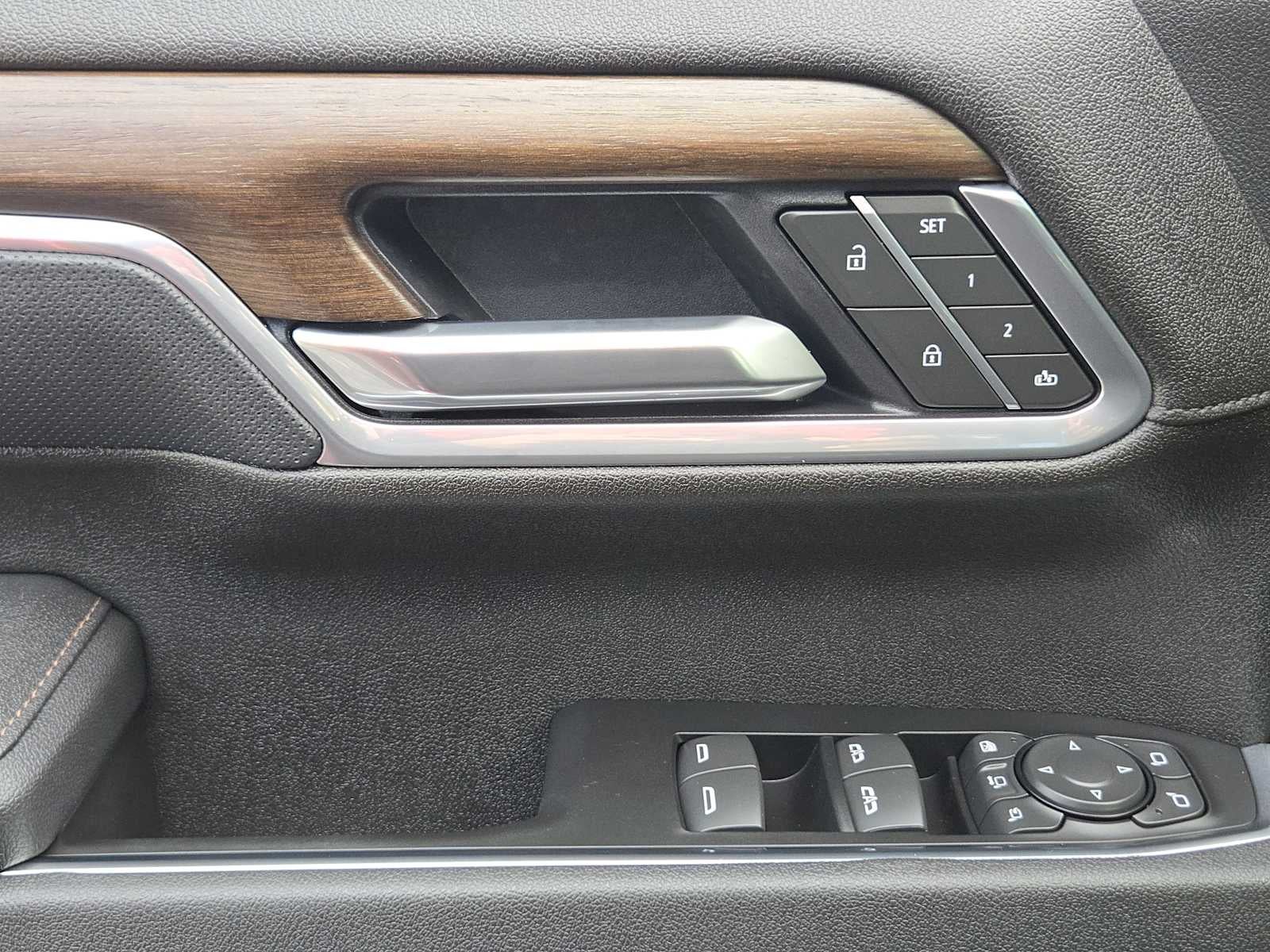 2025 Chevrolet Silverado 3500 HD High Country