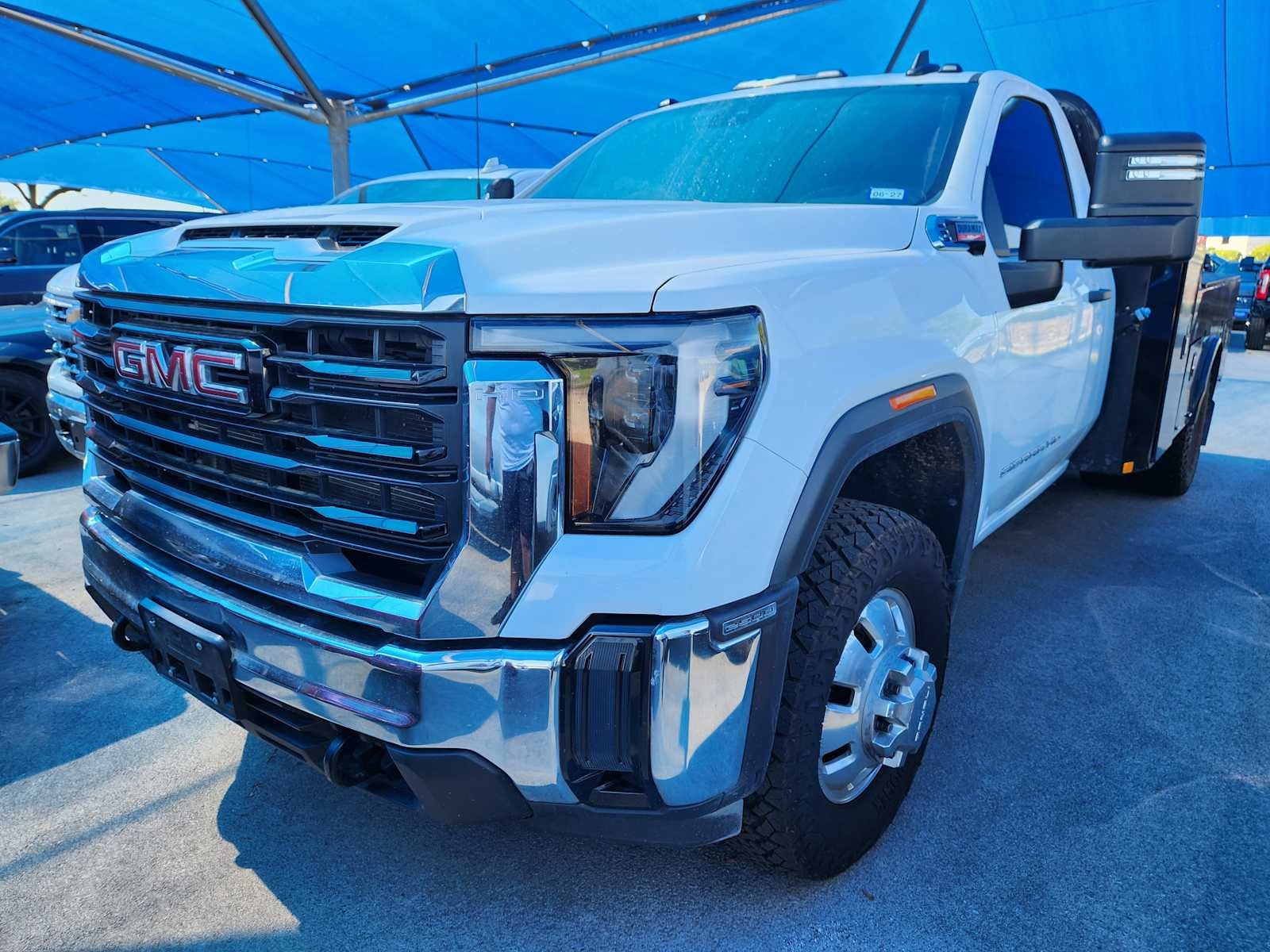 2024 GMC Sierra 4WD Regular Cab Long Box Pro's photo