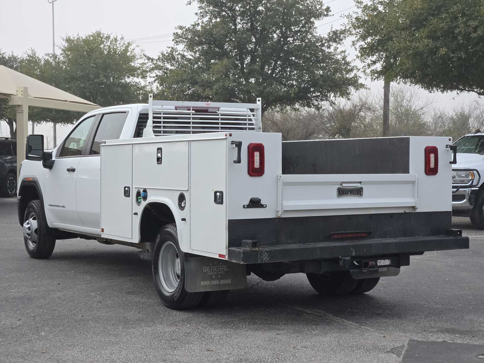 2024 GMC Sierra 3500 HD Chassis Cab Pro