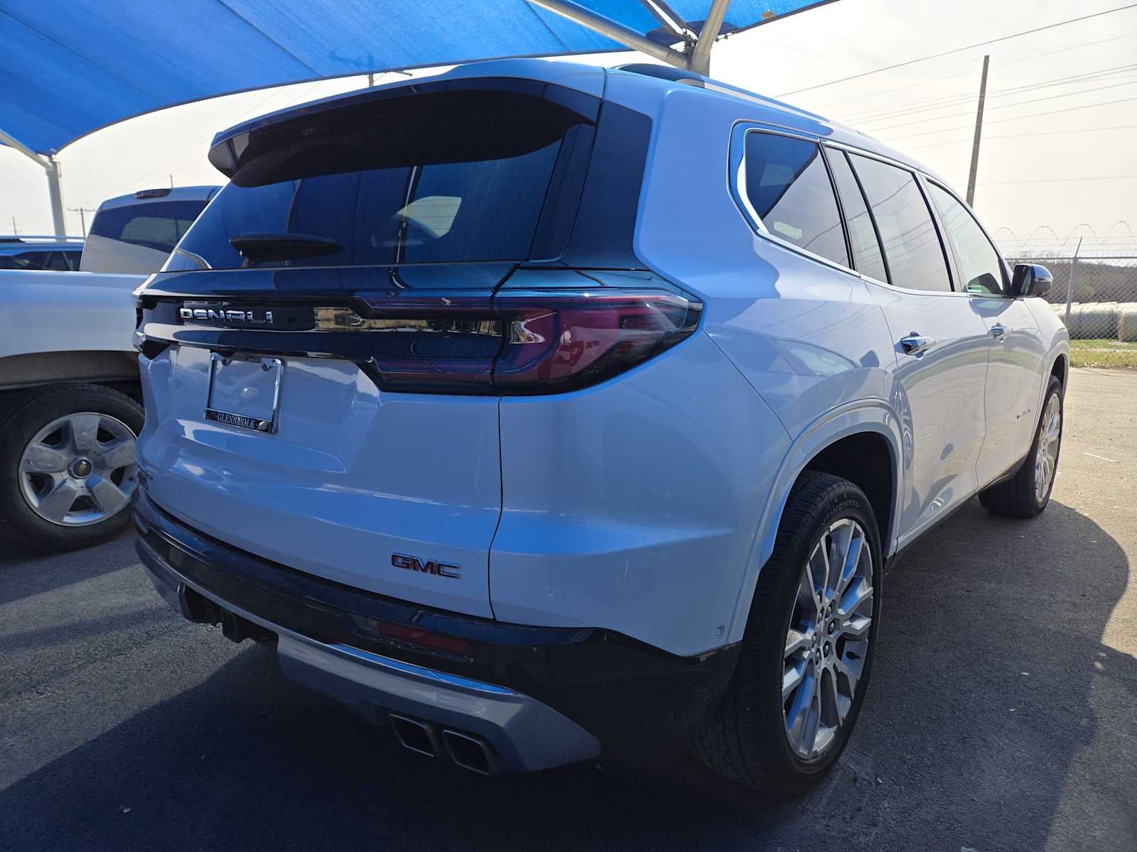2024 GMC Acadia Denali