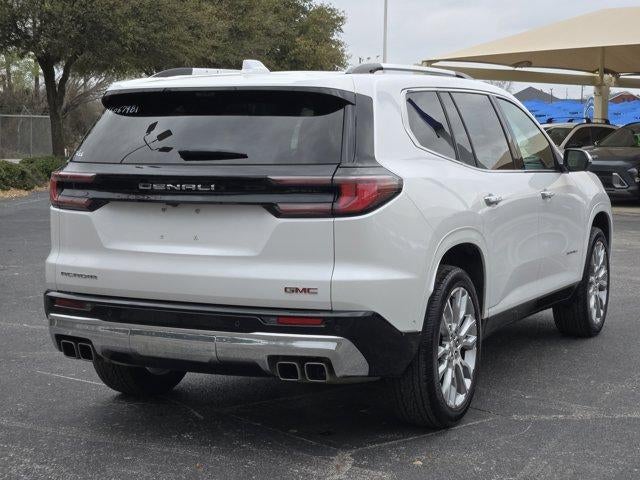2024 GMC Acadia Denali