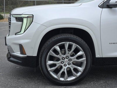 2024 GMC Acadia Denali