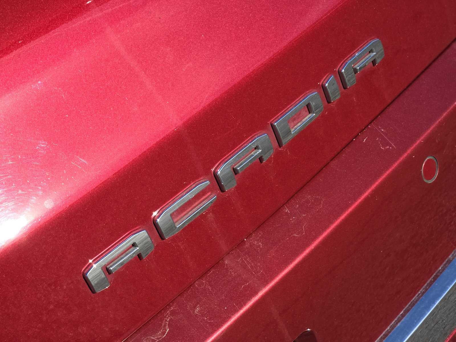 2020 GMC Acadia Denali