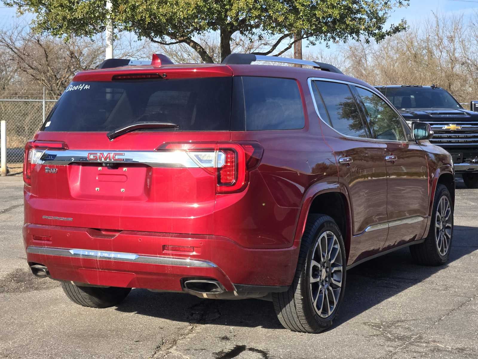 2020 GMC Acadia Denali