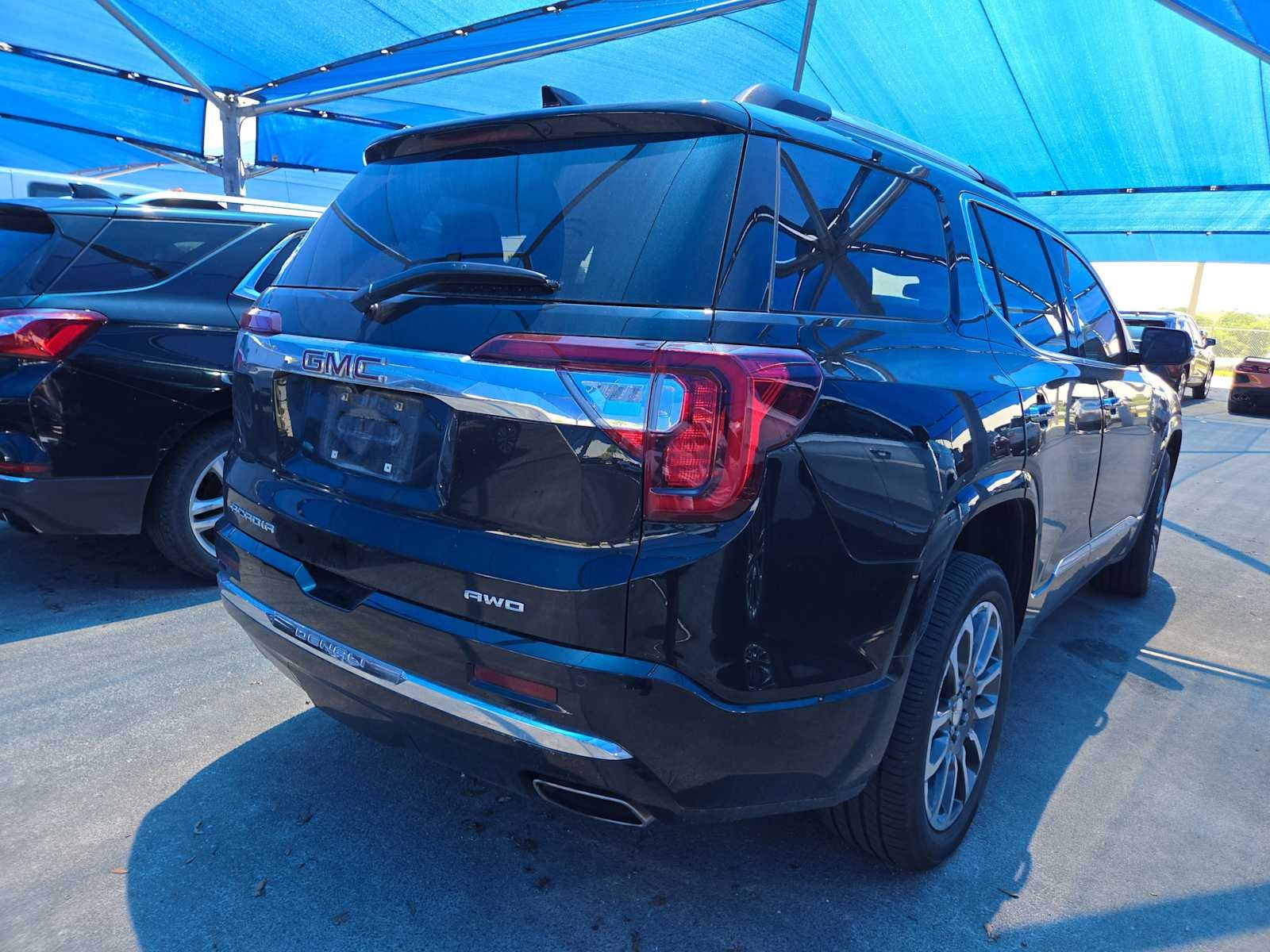 2021 GMC Acadia Denali