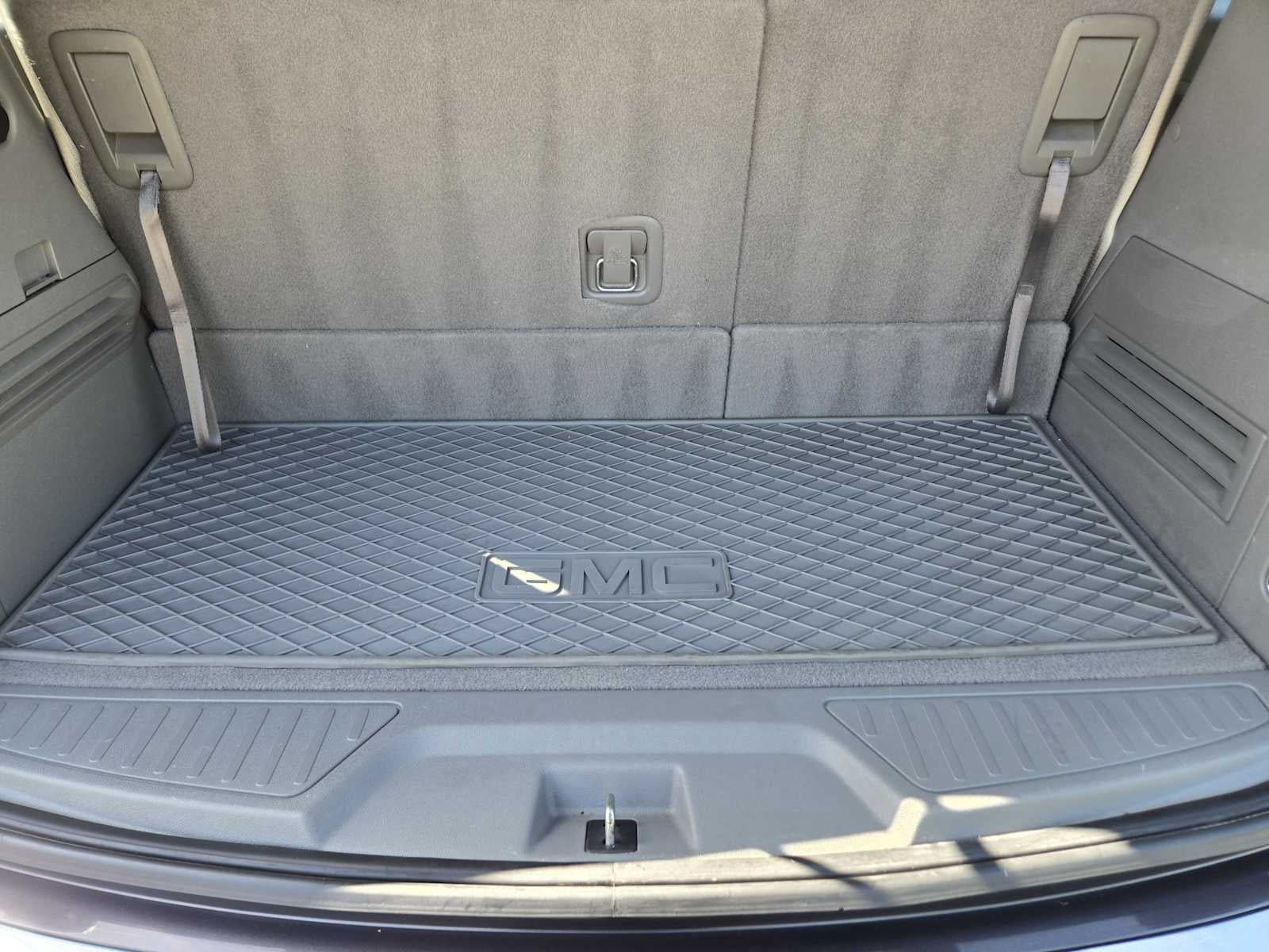 2016 GMC Acadia SLT