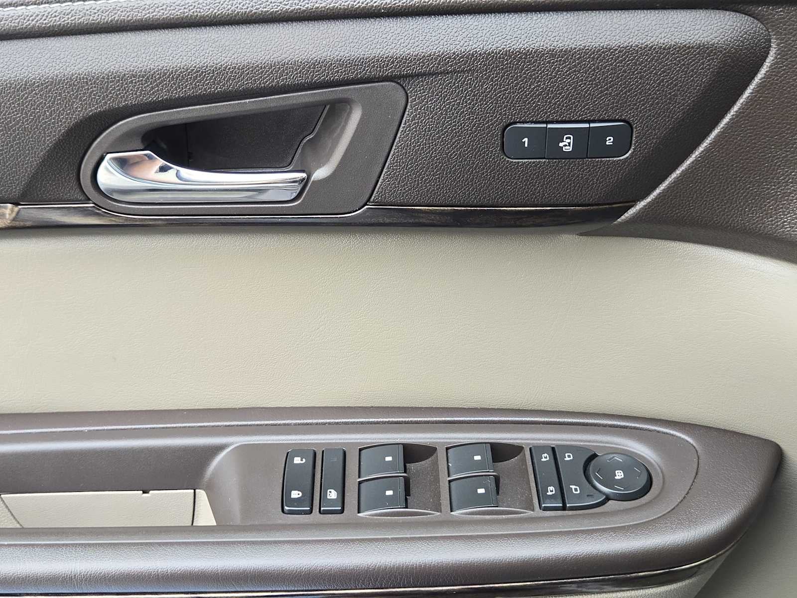 2016 GMC Acadia Denali