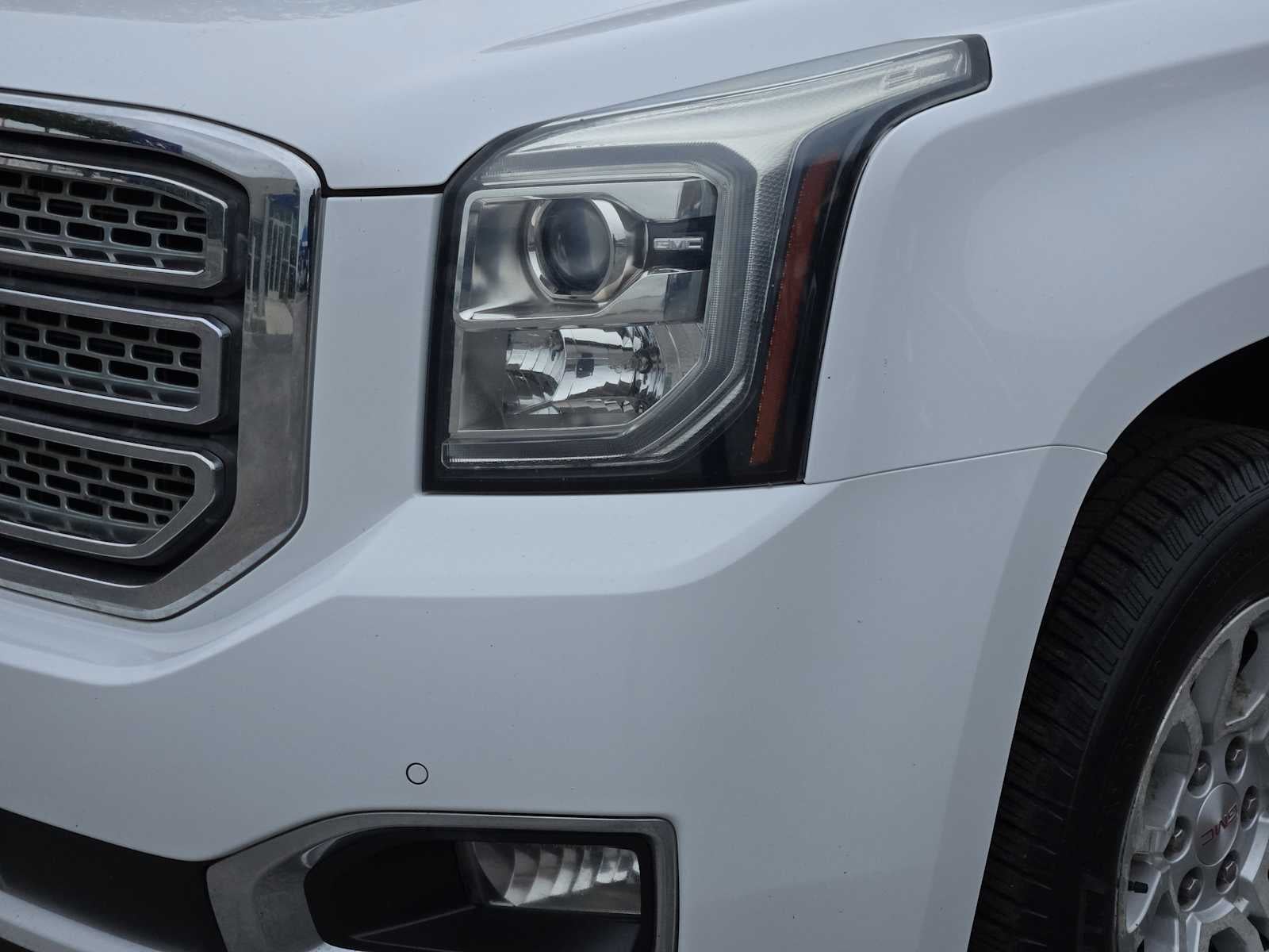 2019 GMC Yukon XL SLT