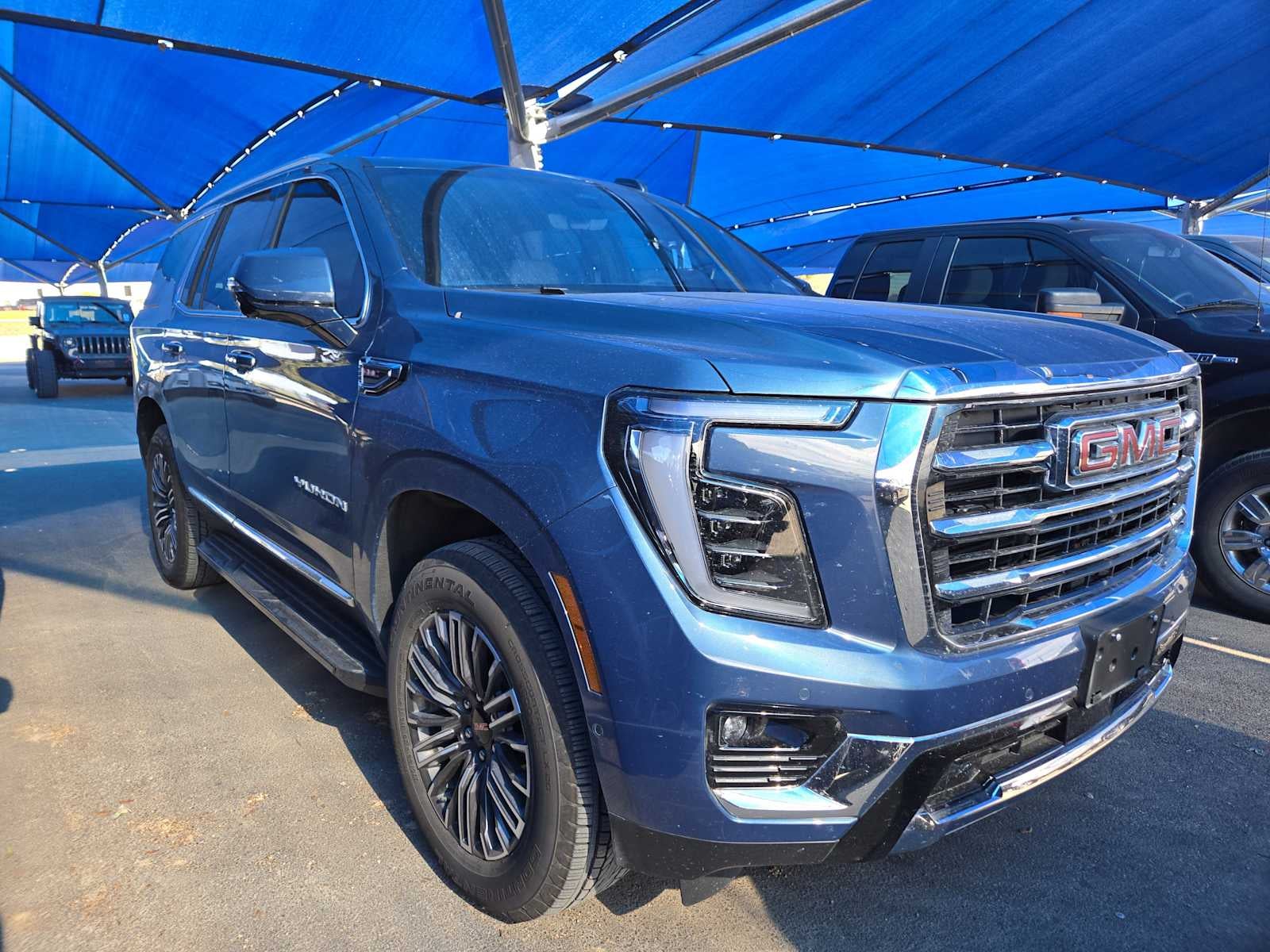 2025 GMC Yukon Elevation