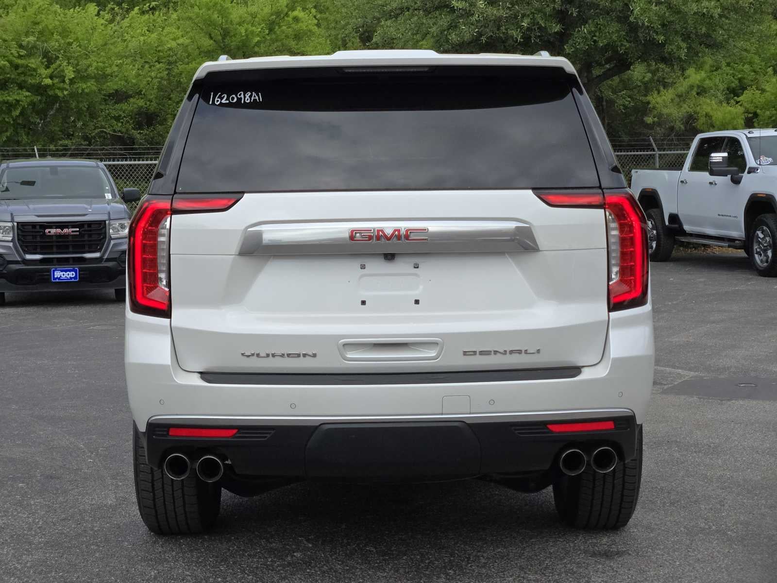 2022 GMC Yukon Denali