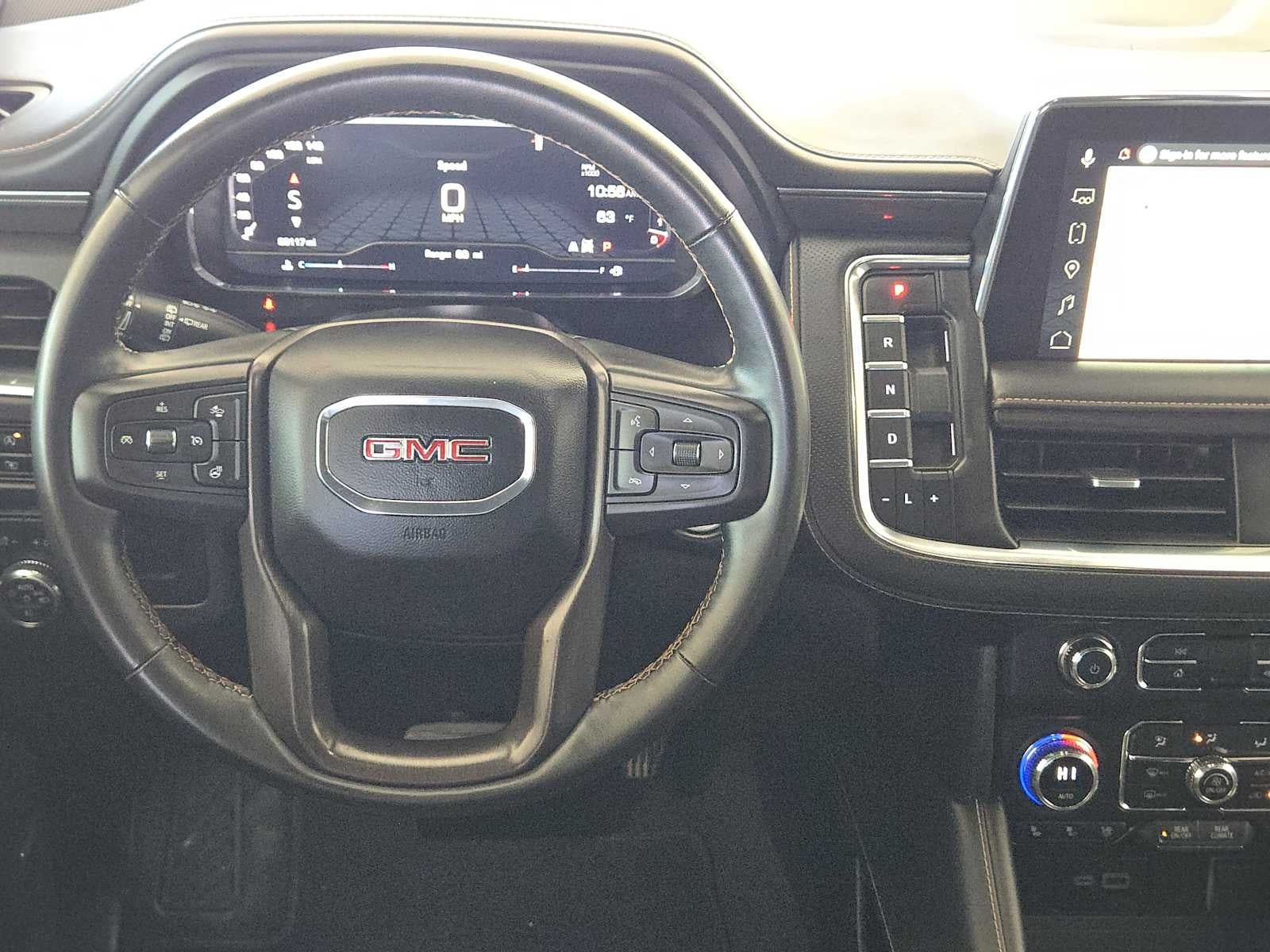 2023 GMC Yukon XL AT4