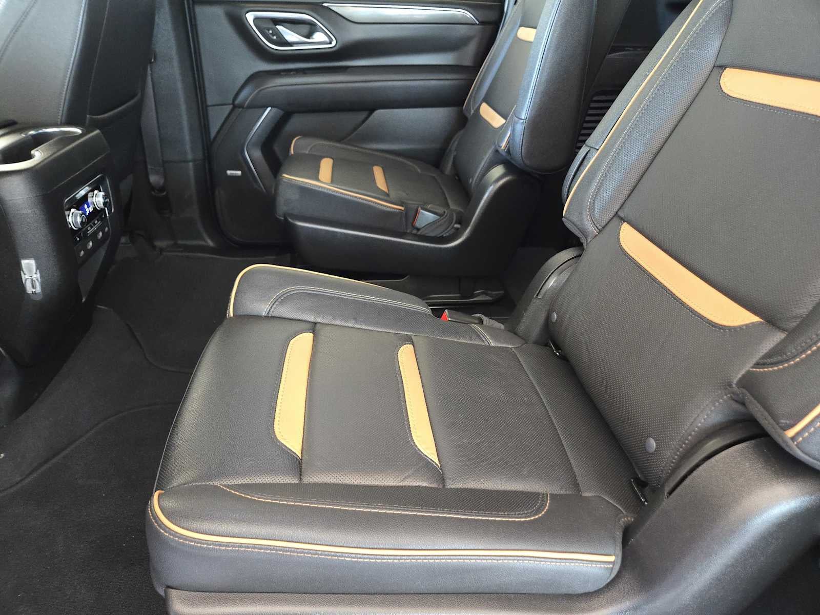 2023 GMC Yukon XL AT4