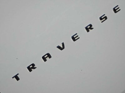 2022 Chevrolet Traverse LT Cloth