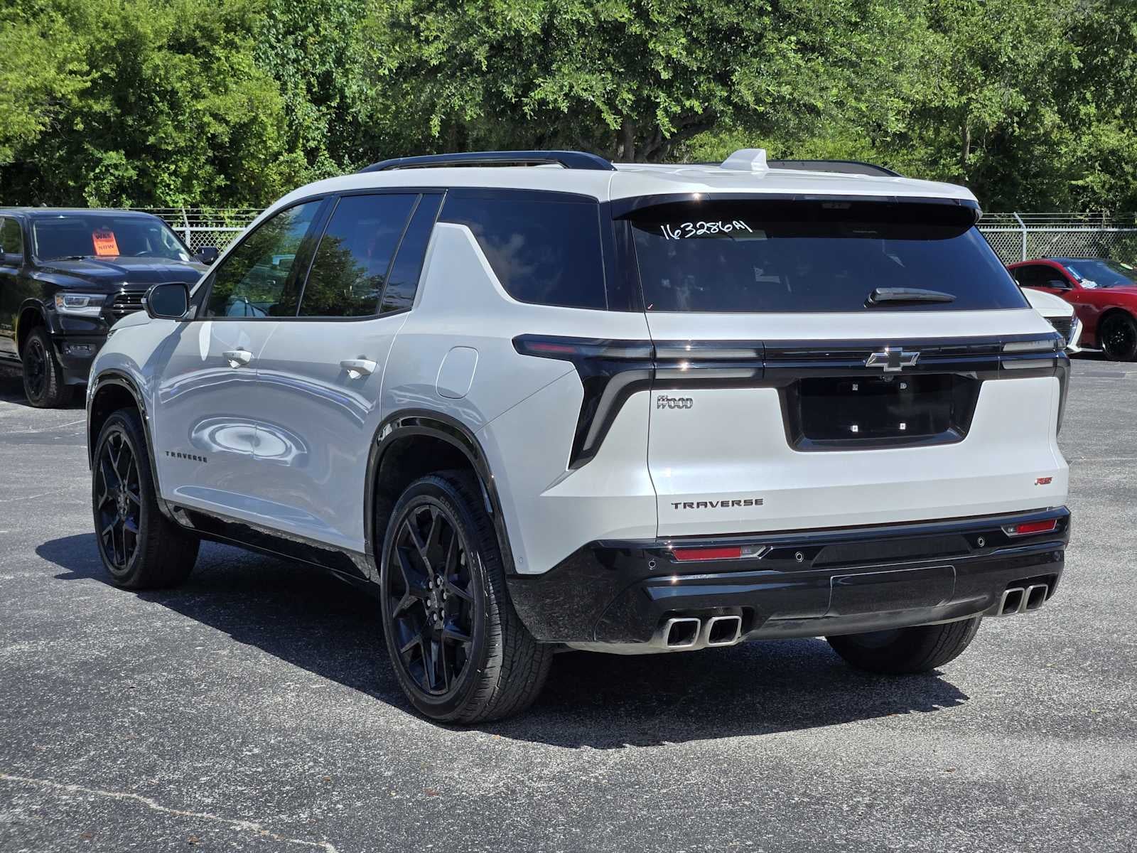 2024 Chevrolet Traverse RS