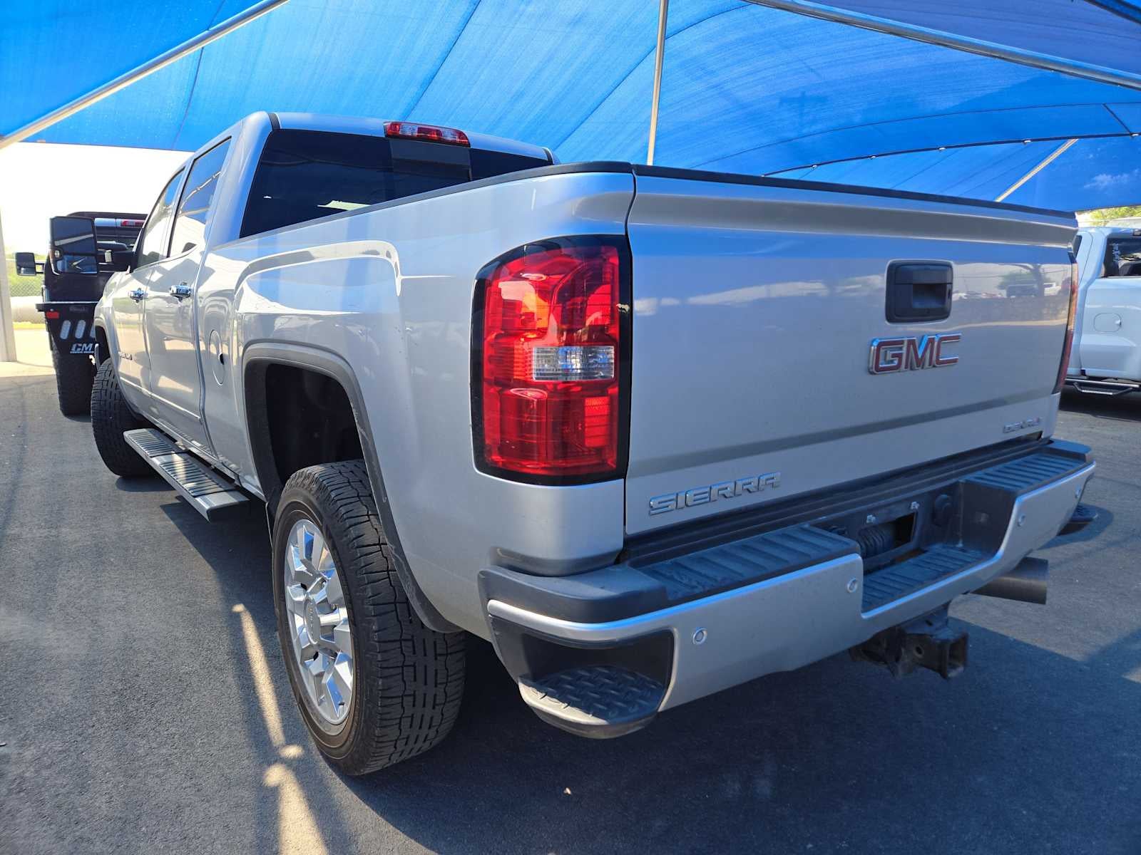 2019 GMC Sierra 2500 HD Denali