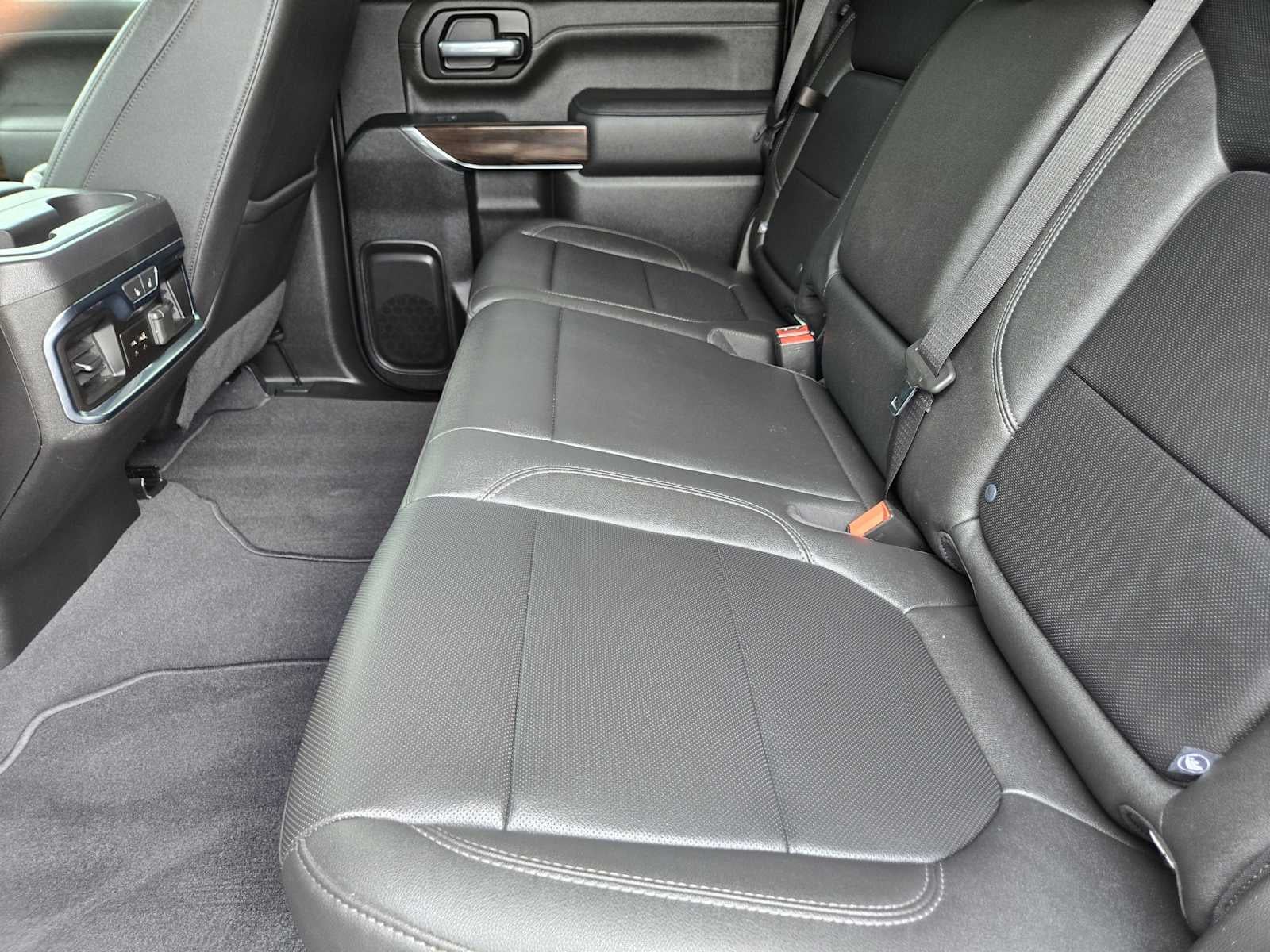2023 GMC Sierra 2500 HD SLT