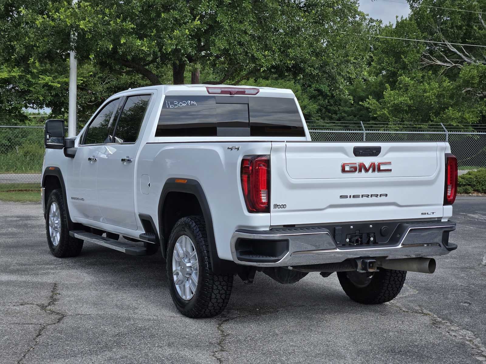 2023 GMC Sierra 2500 HD SLT