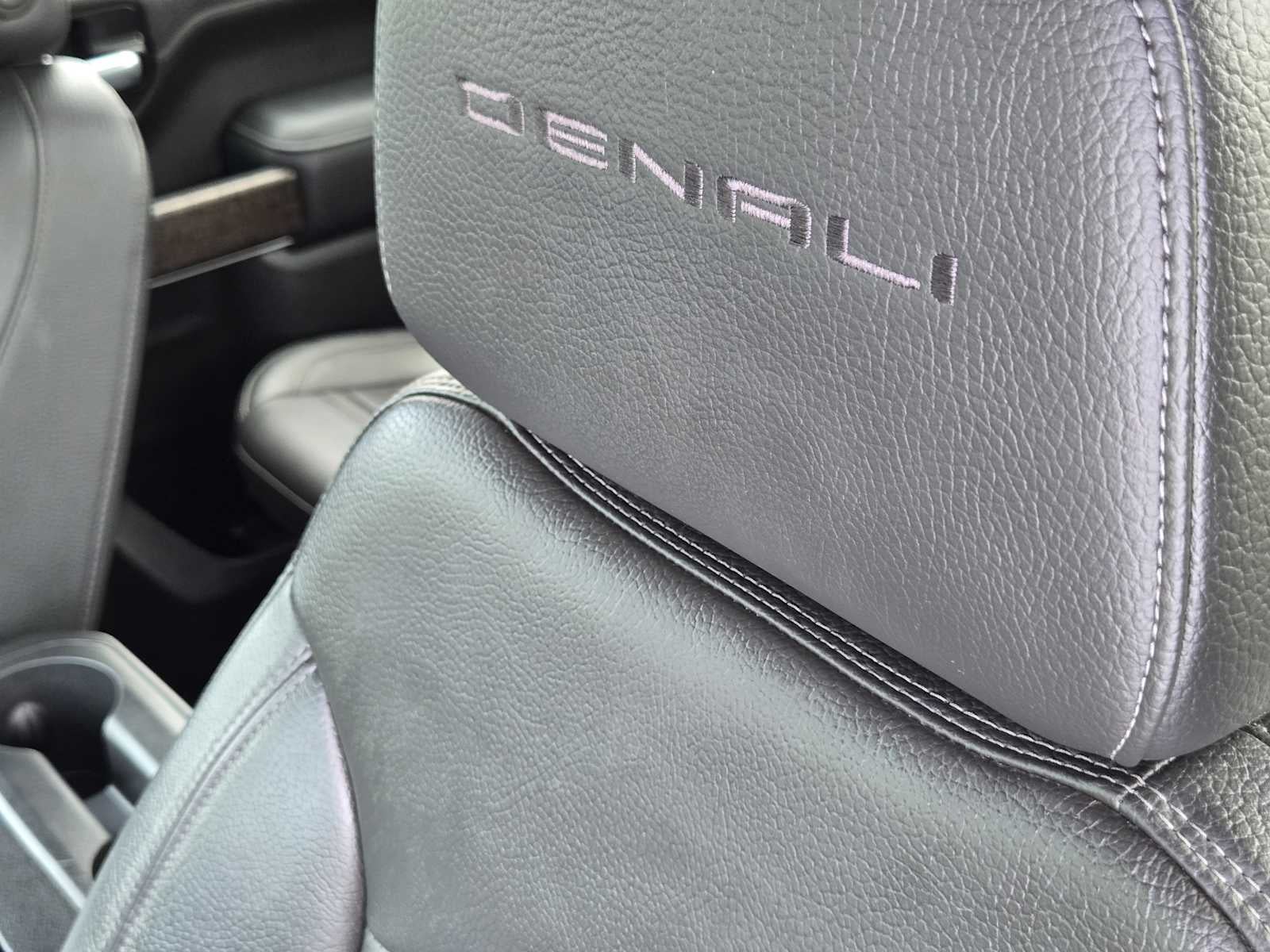 2022 GMC Sierra 2500 Denali HD Denali - Photo 11