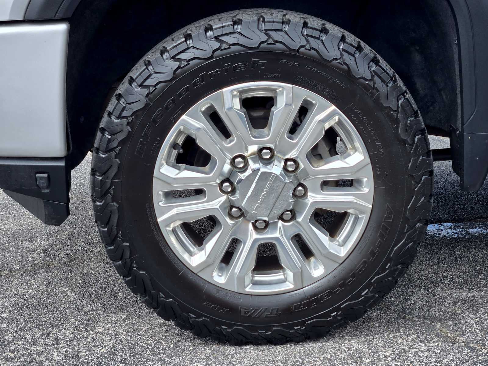2022 GMC Sierra 2500 Denali HD Denali - Photo 8