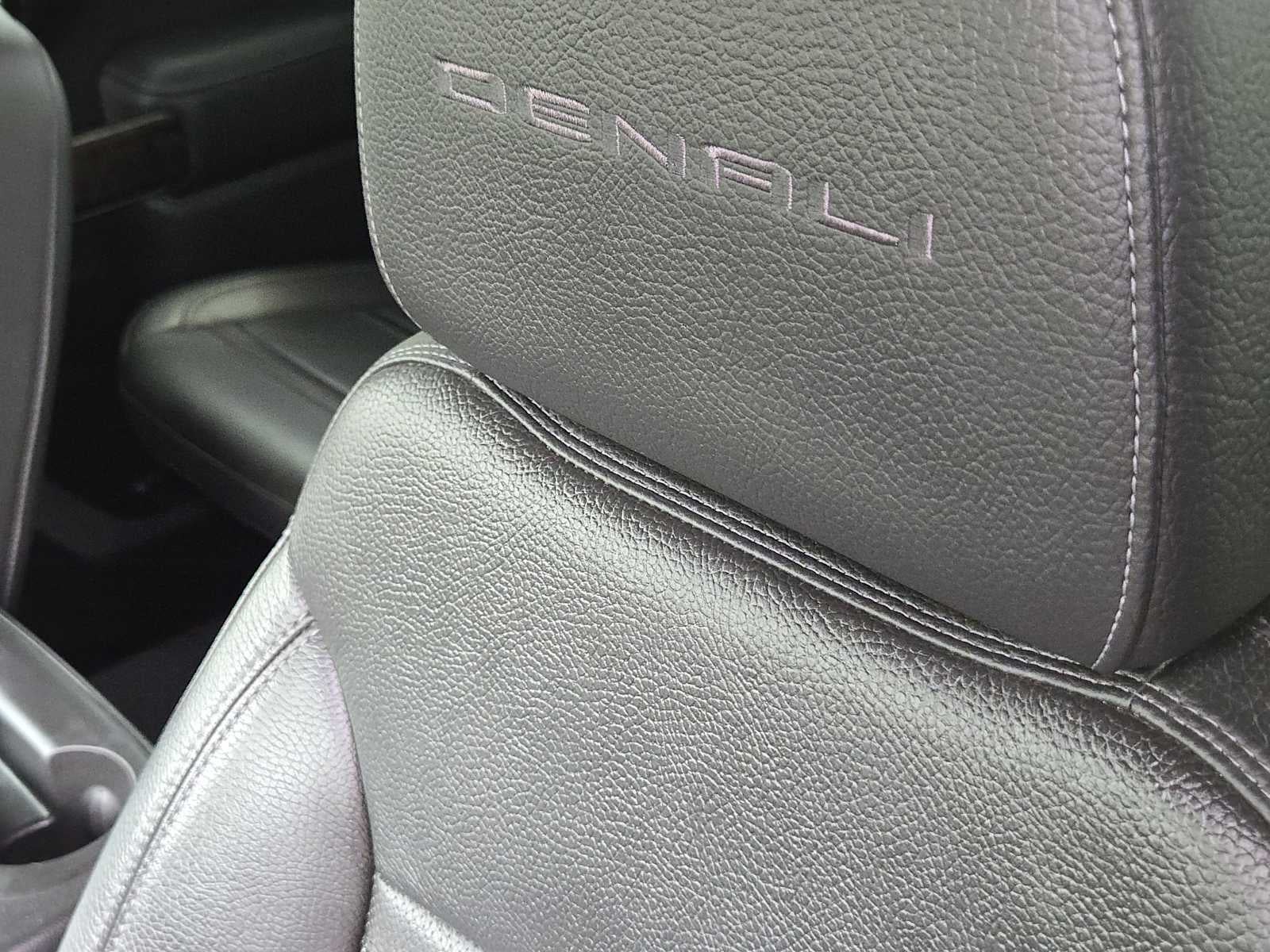 2020 GMC Sierra 2500 HD Denali