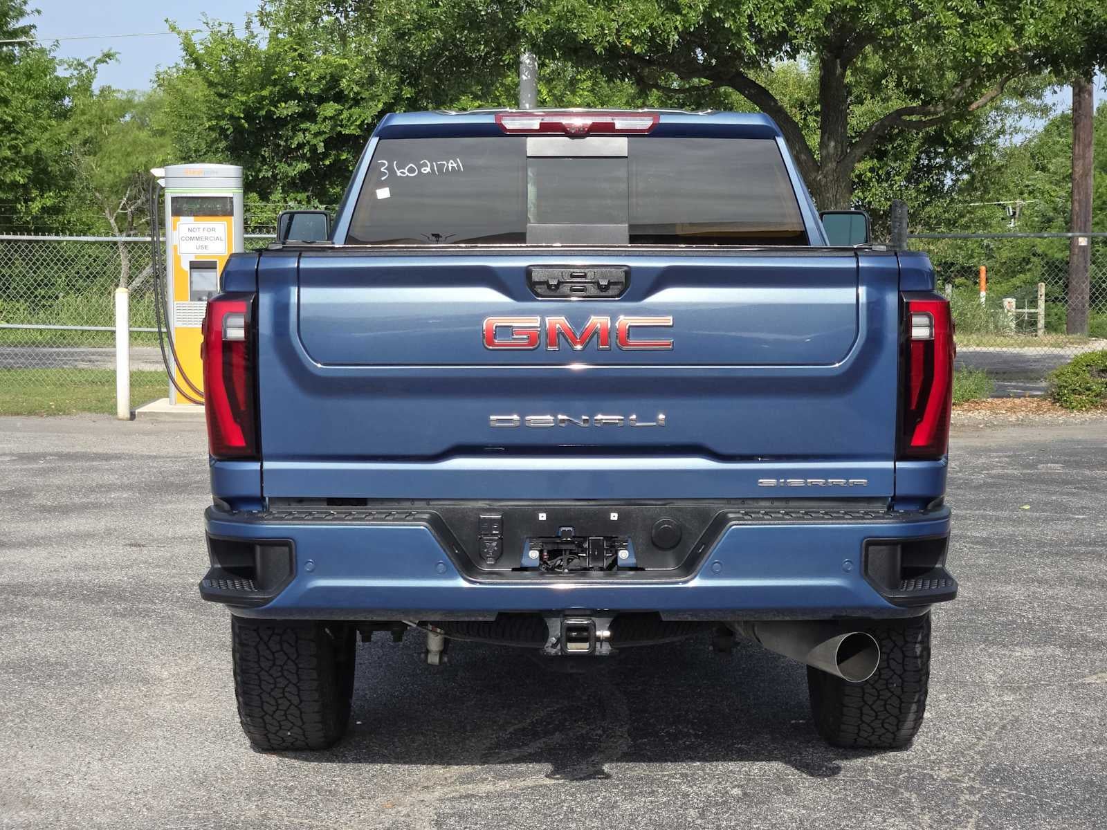 2025 GMC Sierra 2500 HD Denali