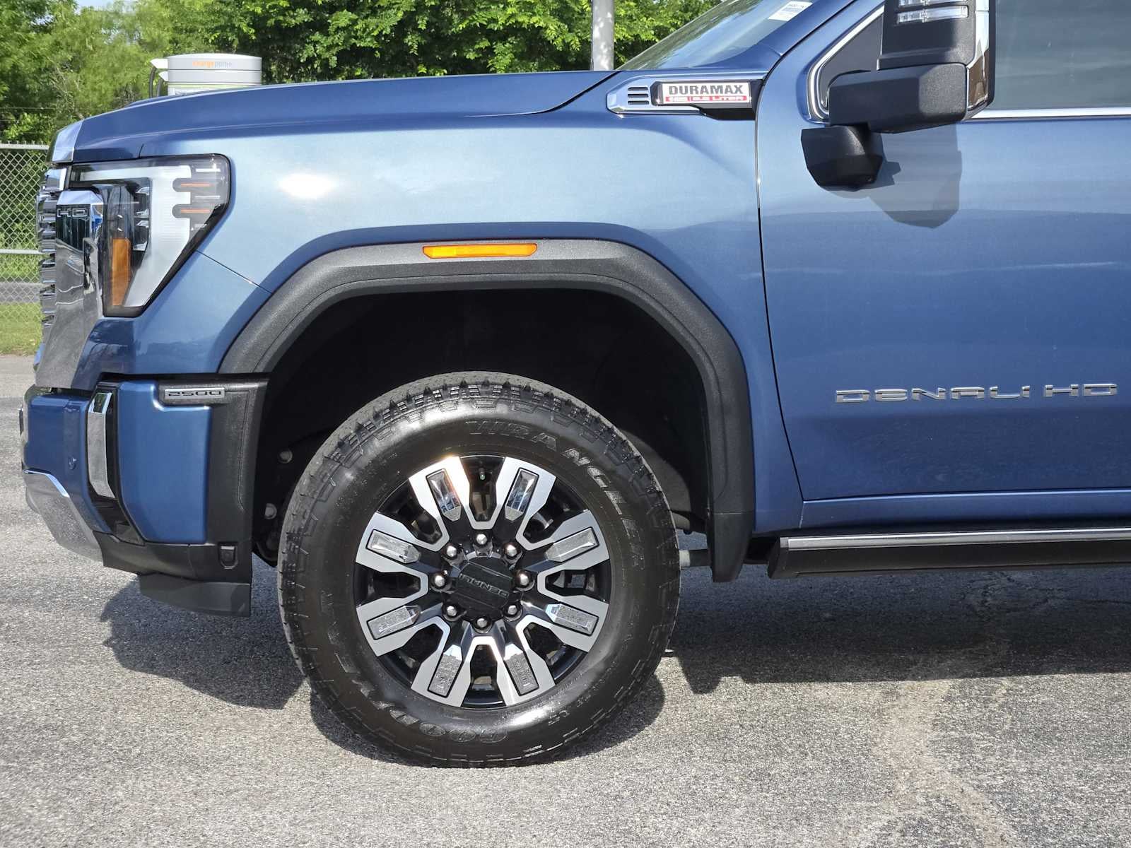 2025 GMC Sierra 2500 HD Denali