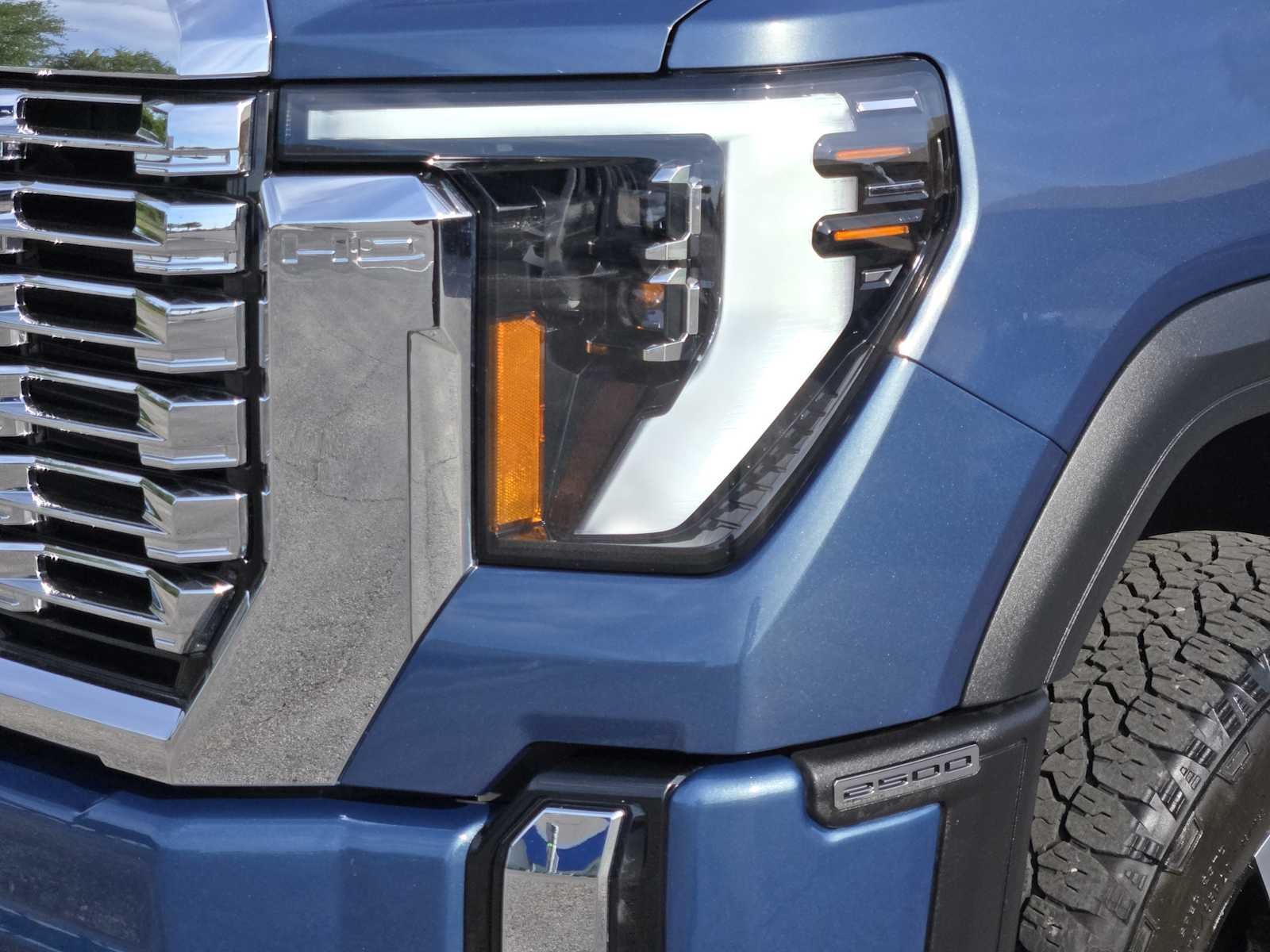 2025 GMC Sierra 2500 HD Denali