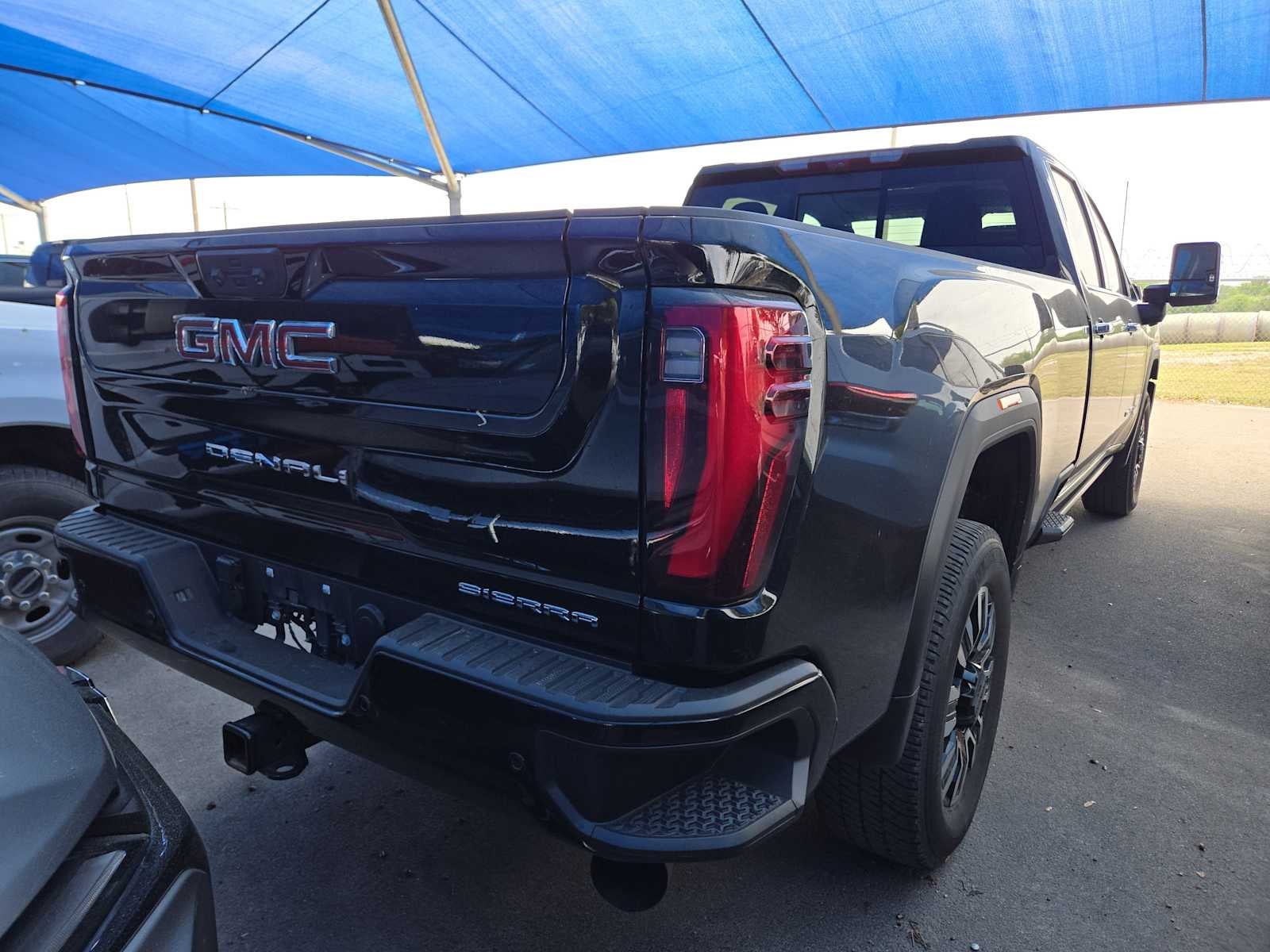 2025 GMC Sierra 3500 HD Denali