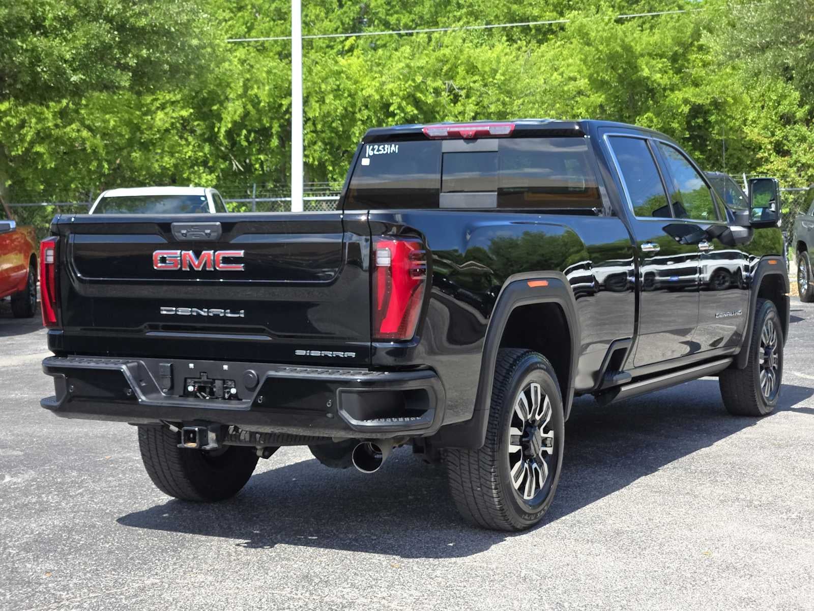 2025 GMC Sierra 3500 HD Denali