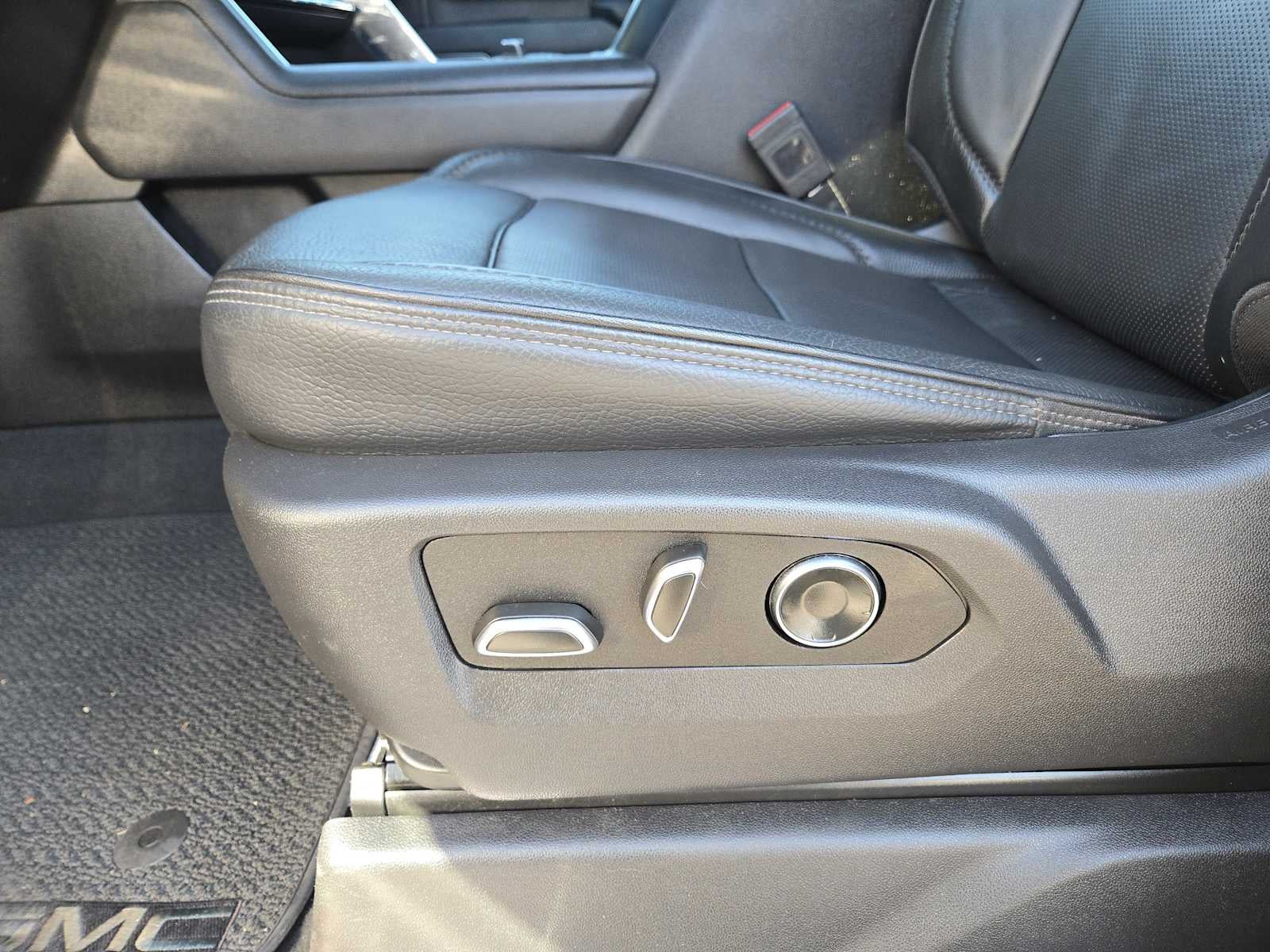 2025 GMC Sierra 3500 HD Denali DRW