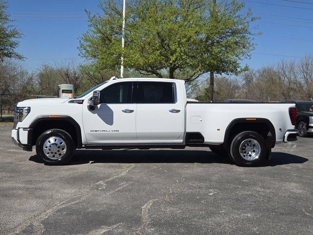 2025 GMC Sierra 3500 HD Denali DRW